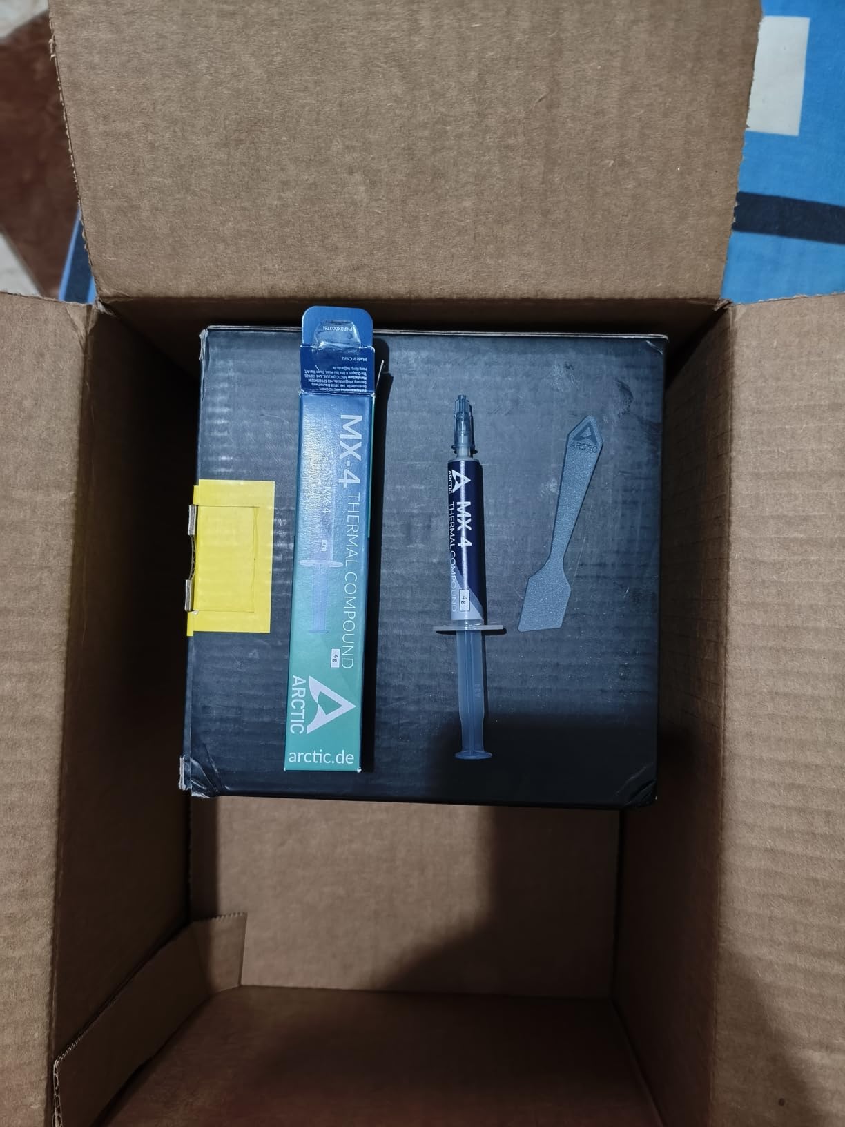 ARCTIC MX-4 (incl. Spatula, 4 g) - Premium Performance Thermal Paste customer photo 2