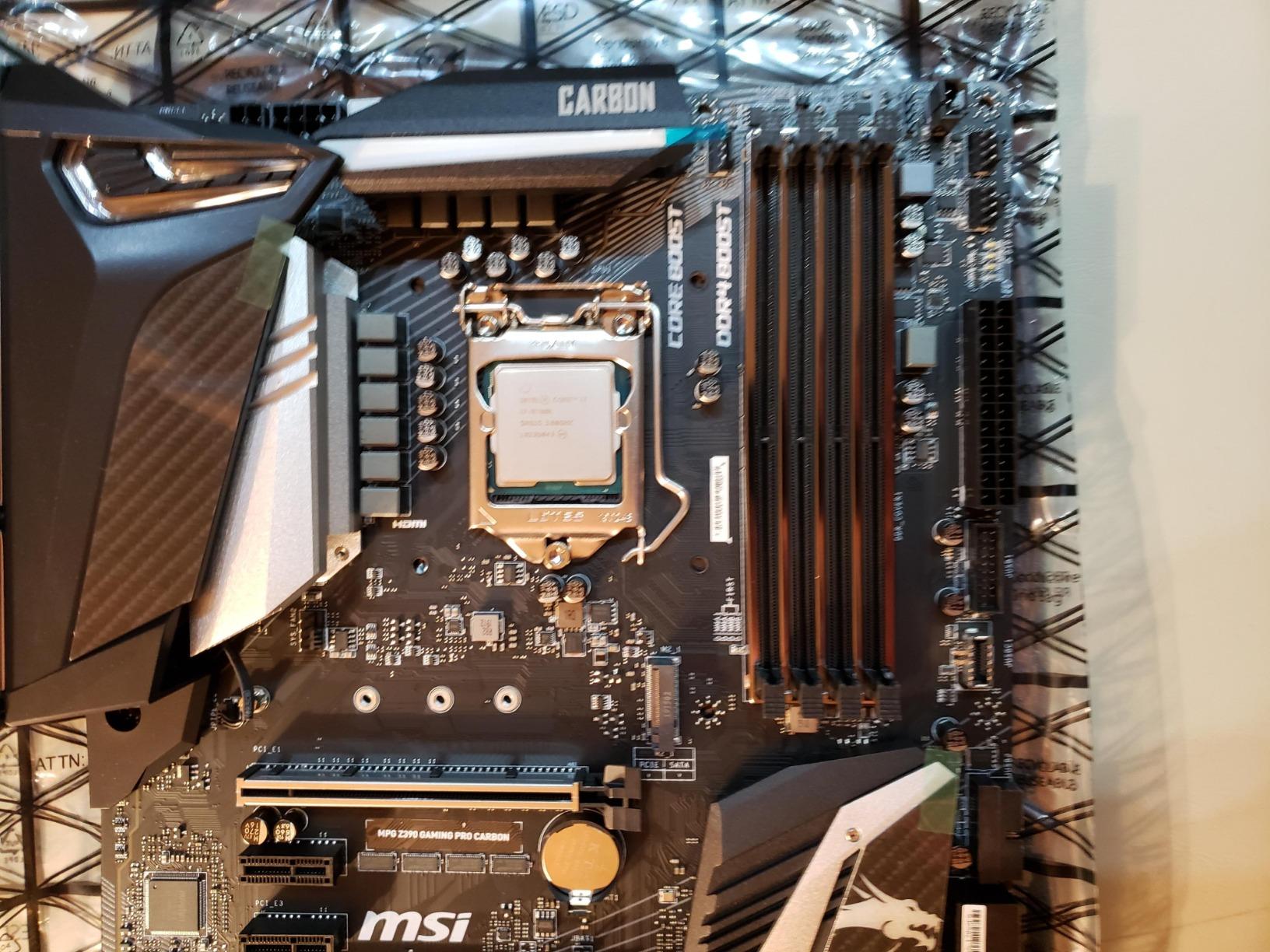 Intel Core i7-9700K Desktop Processor 8 Cores up to 4.9 GHz Turbo unlocked LGA1151 300 Series 95W customer photo 2
