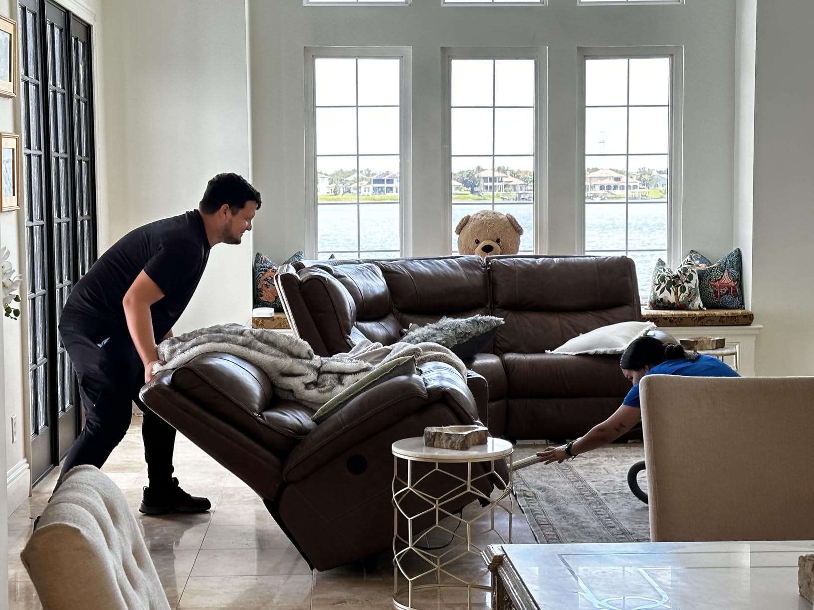 Miele Classic C1 Pure Suction Vacuum for Hard Floors & Low-Pile Carpet customer photo 1
