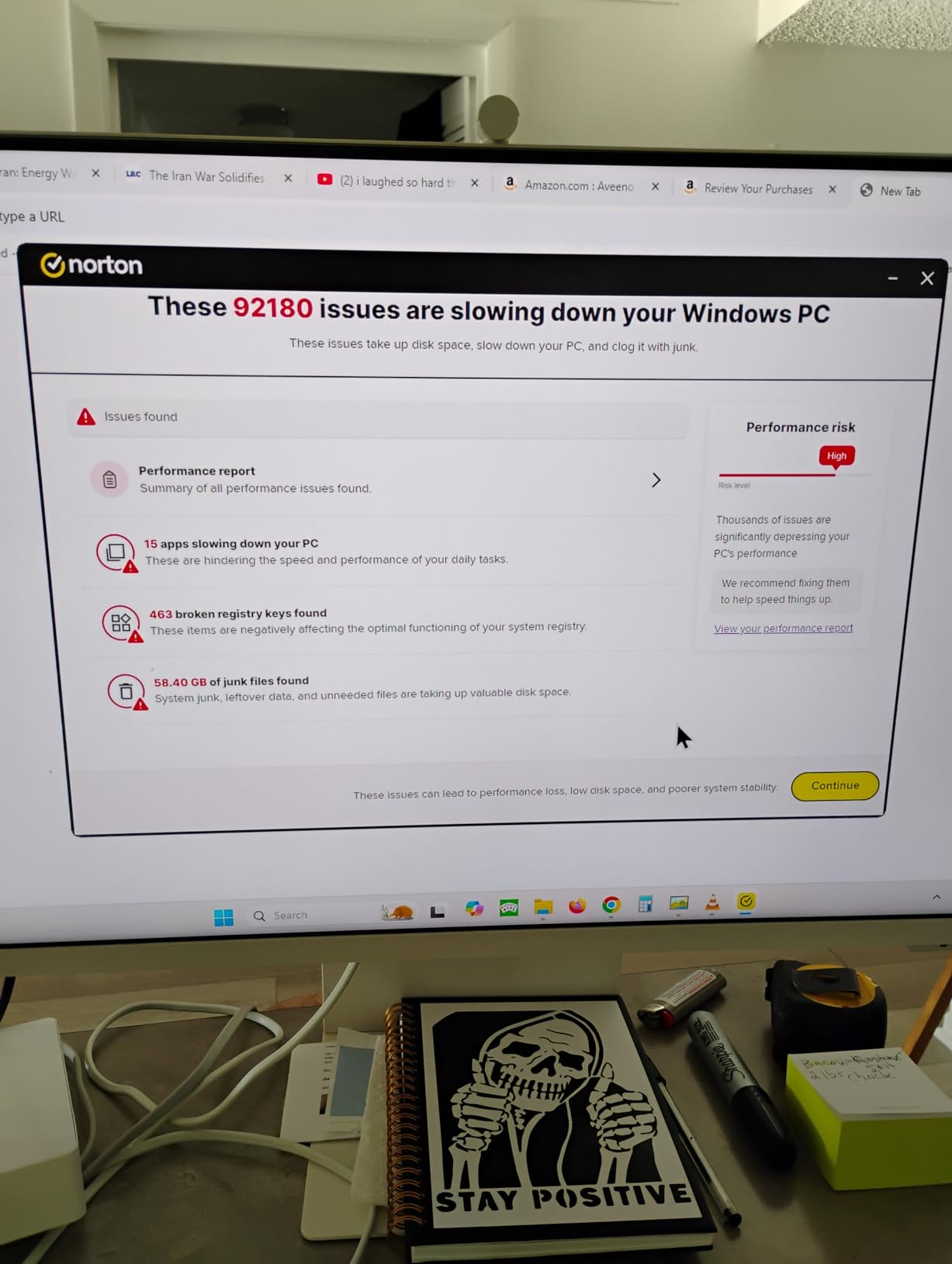 Norton 360 Deluxe, Antivirus software for 5 Devices with Auto-Renewal - Includes Advanced AI Scam Protection, VPN, Dark Web Monitoring & PC Cloud Backup [Download] customer photo 2