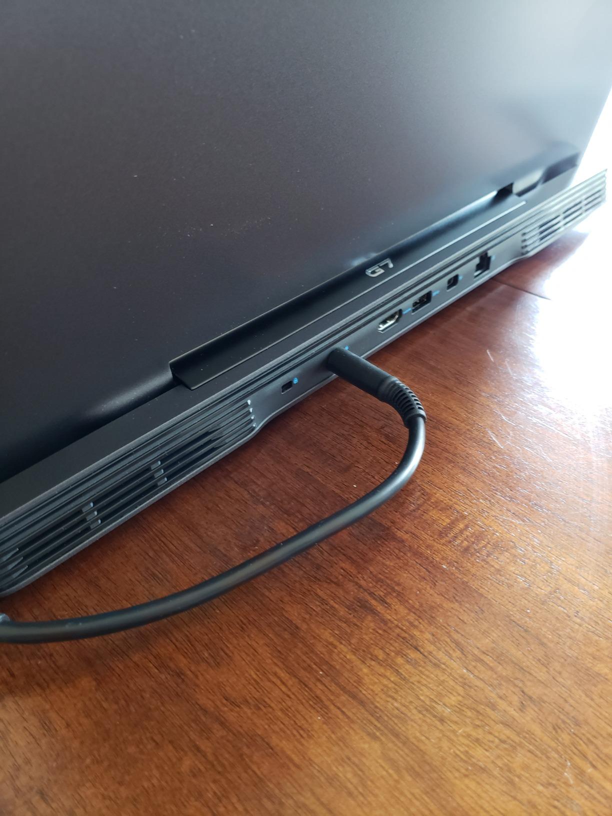 Dell G7 17 Gaming Laptop (Windows 10 Home, 9th Gen Intel Core i7-9750H, NVIDIA GTX 1660 Ti 6G, 17.3
