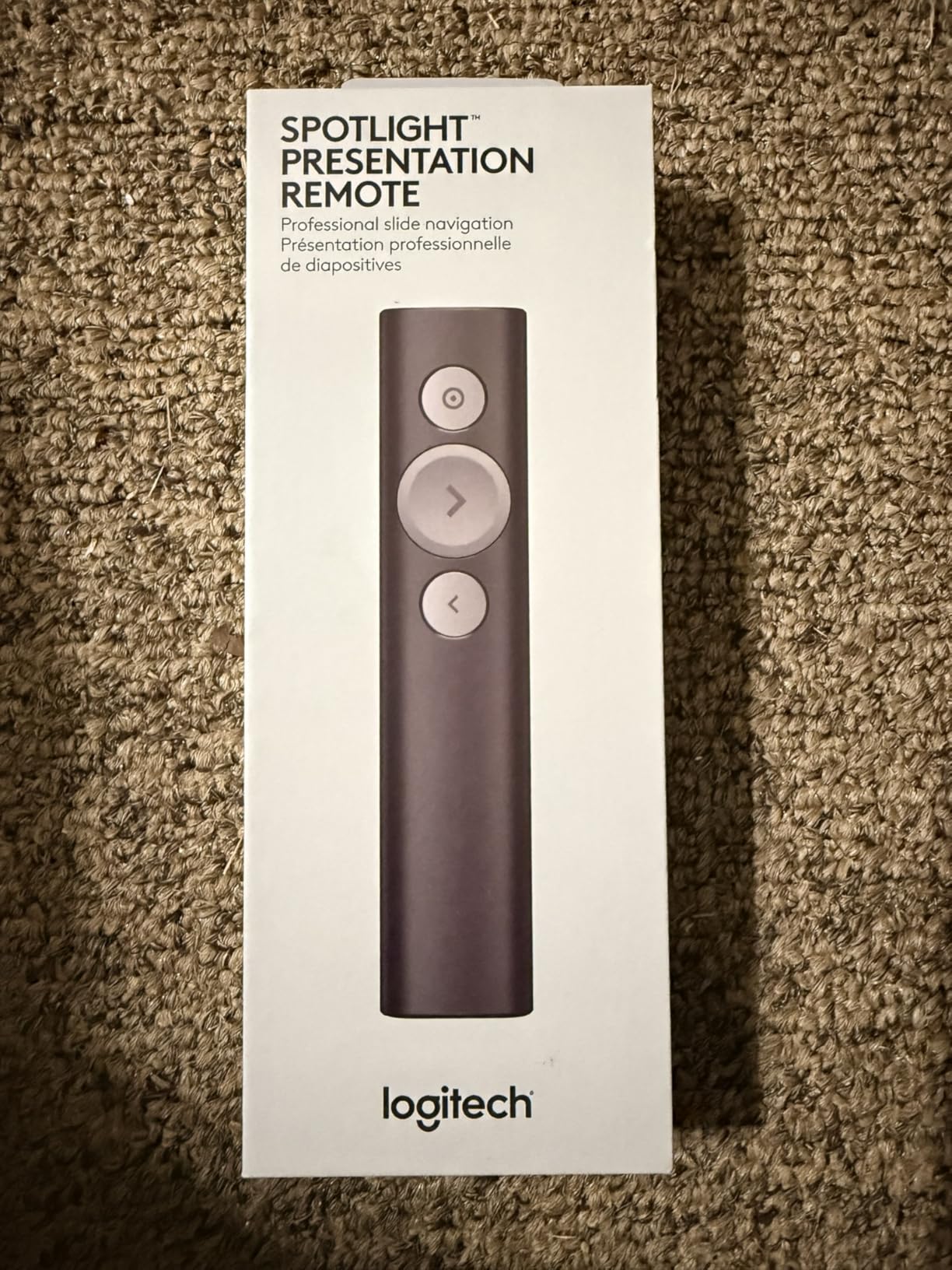 Logitech Spotlight Presentation Remote Universal Wireless - Black customer photo 1