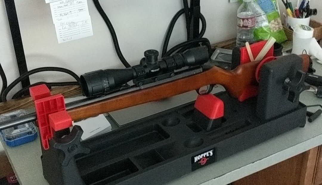 HOPPE'S Gun Vise, Rifle and Shotgun Vise with Front and Rear Locking Supports Grey customer photo 1