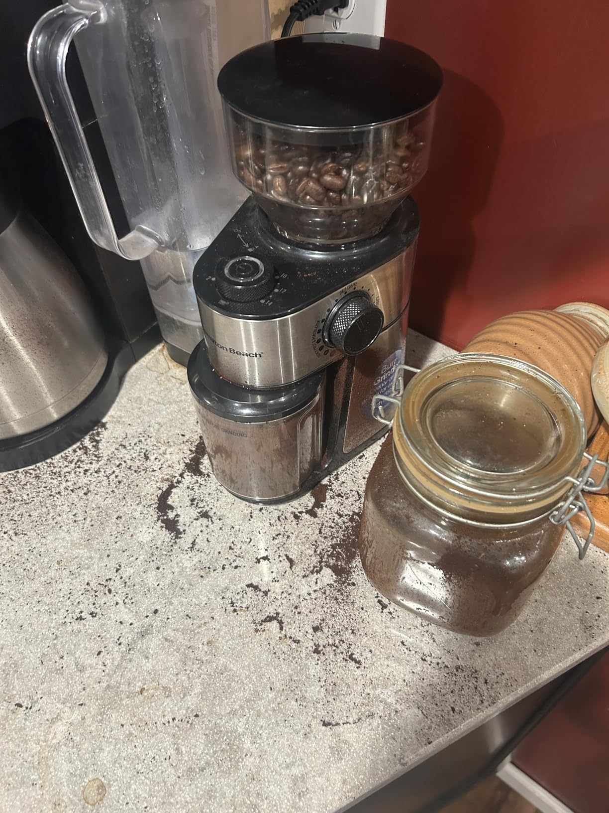 Hamilton Beach Electric Burr Coffee Grinder with Large 16 oz. Hopper | 18 Grind Settings For Espresso To French Press Coffee | Makes 2-14 Cups | Auto Shutoff | Easy Clean | Stainless Steel | 80385 customer photo 1