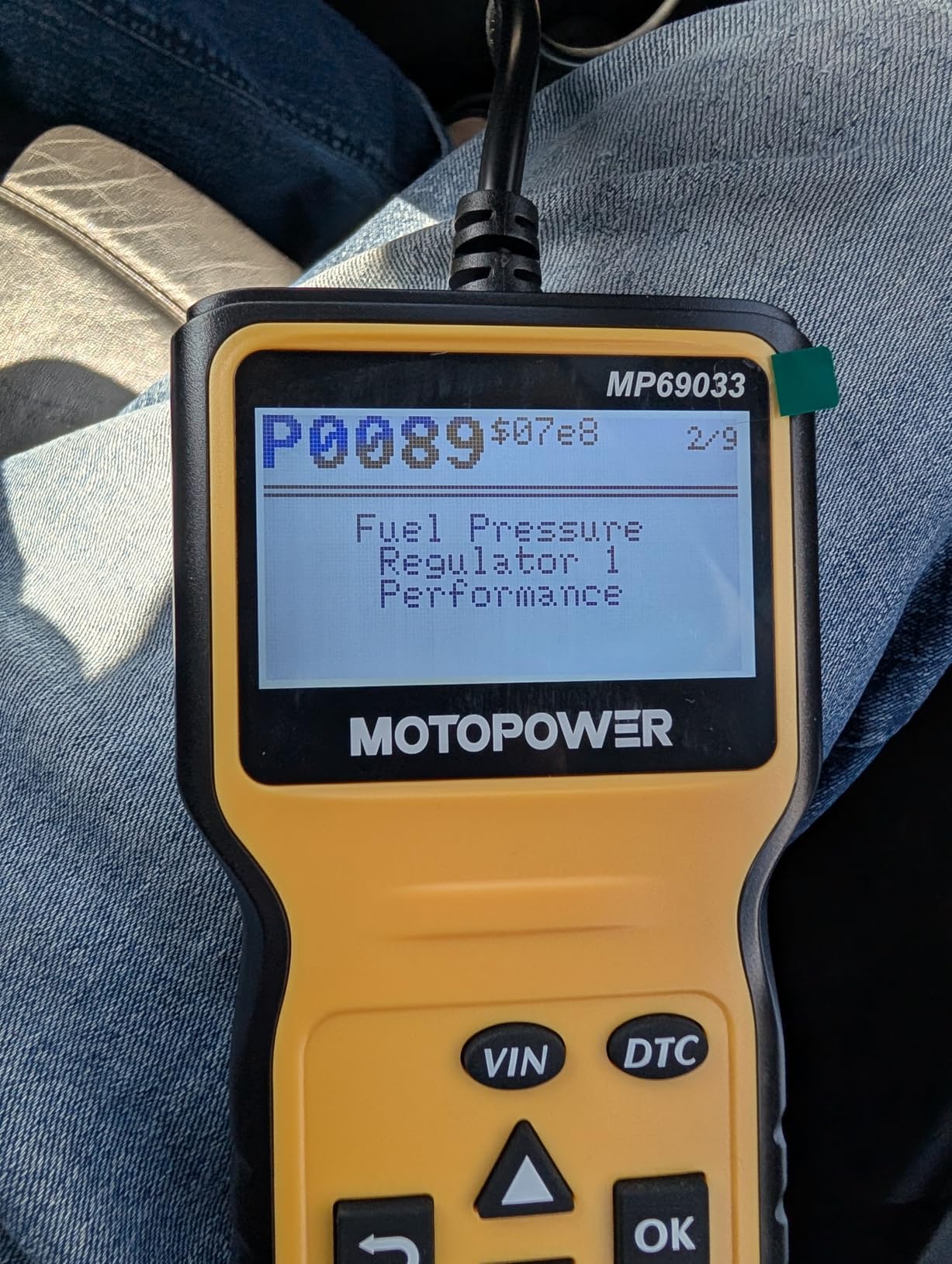 MOTOPOWER MP69033 Car OBD2 Scanner Code Reader Engine Fault Scanner CAN Diagnostic Scan Tool for All OBD II Protocol Cars Since 1996 customer photo 2