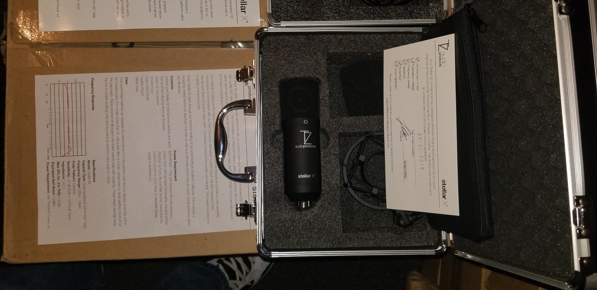 TZ Stellar X2 Large Diaphragm Cardioid Condenser XLR Microphone customer photo 2