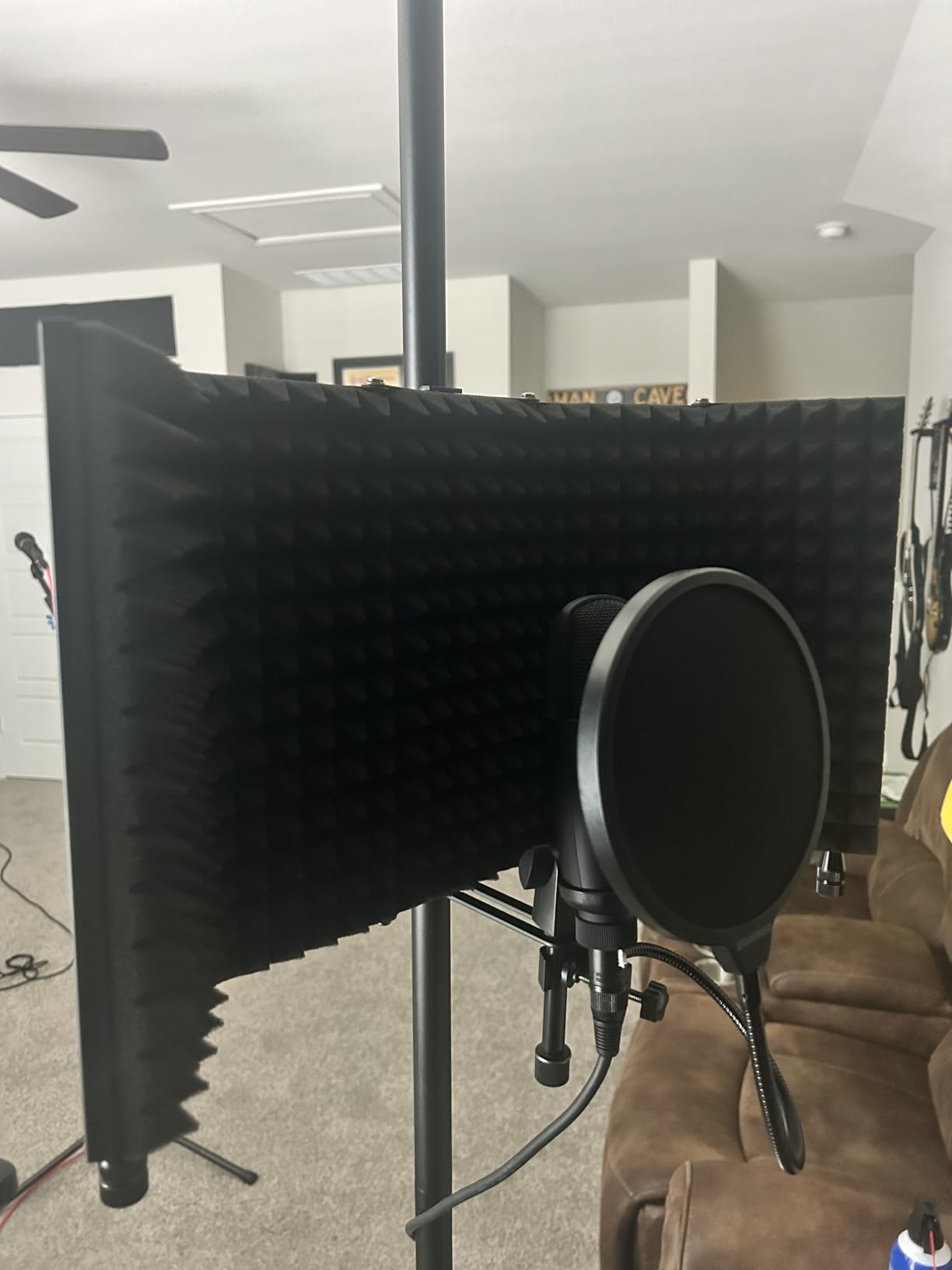 Aokeo Studio Recording Microphone Isolation Shield with Pop Filter & Tripod Stand, High Density Absorbent Foam to Filter Vocal, Foldable Sound Shield customer photo 1