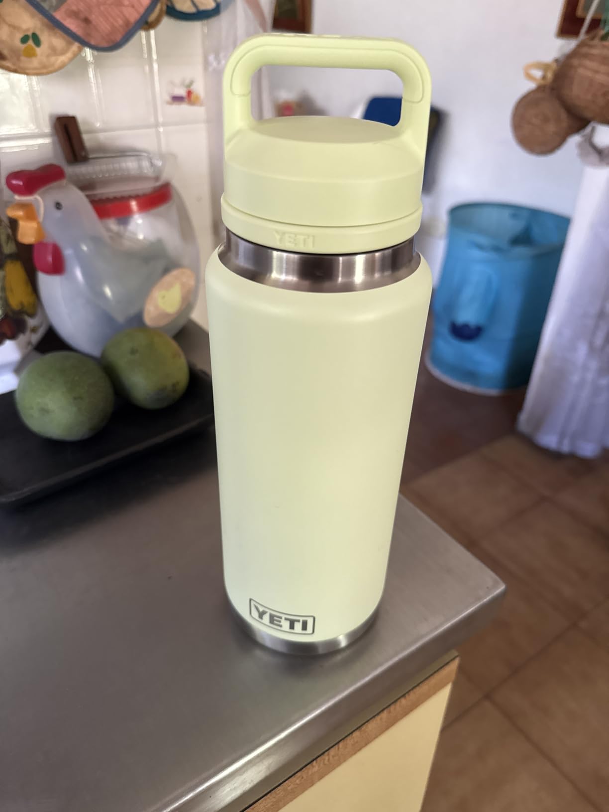YETI Rambler 36 oz Bottle, Vacuum Insulated, Leakproof, Stainless Steel with Chug Cap customer photo 1