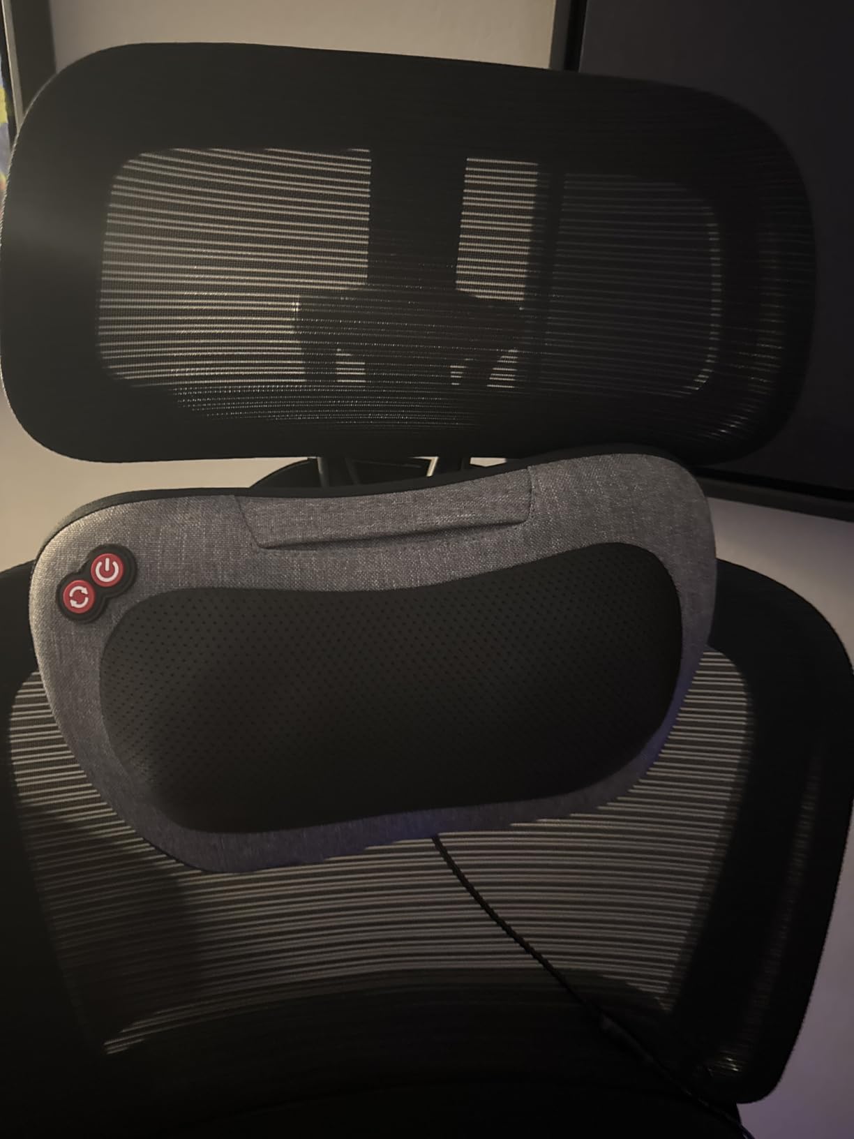 VIKTOR JURGEN Shiatsu Back Massager with Heat - Deep Tissue Massage for Neck, Shoulder, Back Pain Relief, Electric Kneading 3D Massage Pillow, Christmas for Men Women Dad Wife Mom Gifts (NOT Cordless) customer photo 2