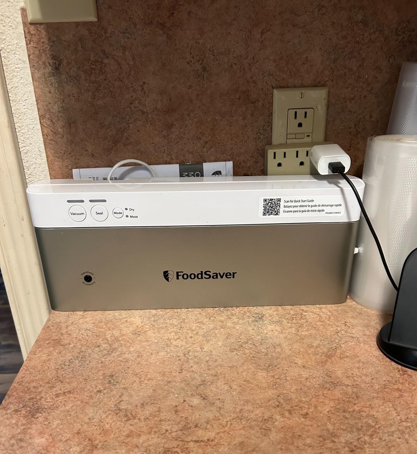 FoodSaver PowerVac Compact Vacuum Sealing Machine VS0150, Stainless Steel & Black Vertical Storage customer photo 2