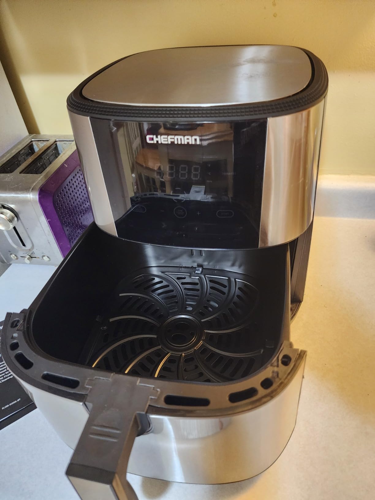Chefman Air Fryer 8 Qt | TurboFry 4-in-1 with 450°F Hi-Fry Option for Crispier Results | Bake, Dehydrate, Frozen | XL Nonstick Dishwasher-Safe Basket | Stainless Steel customer photo 1