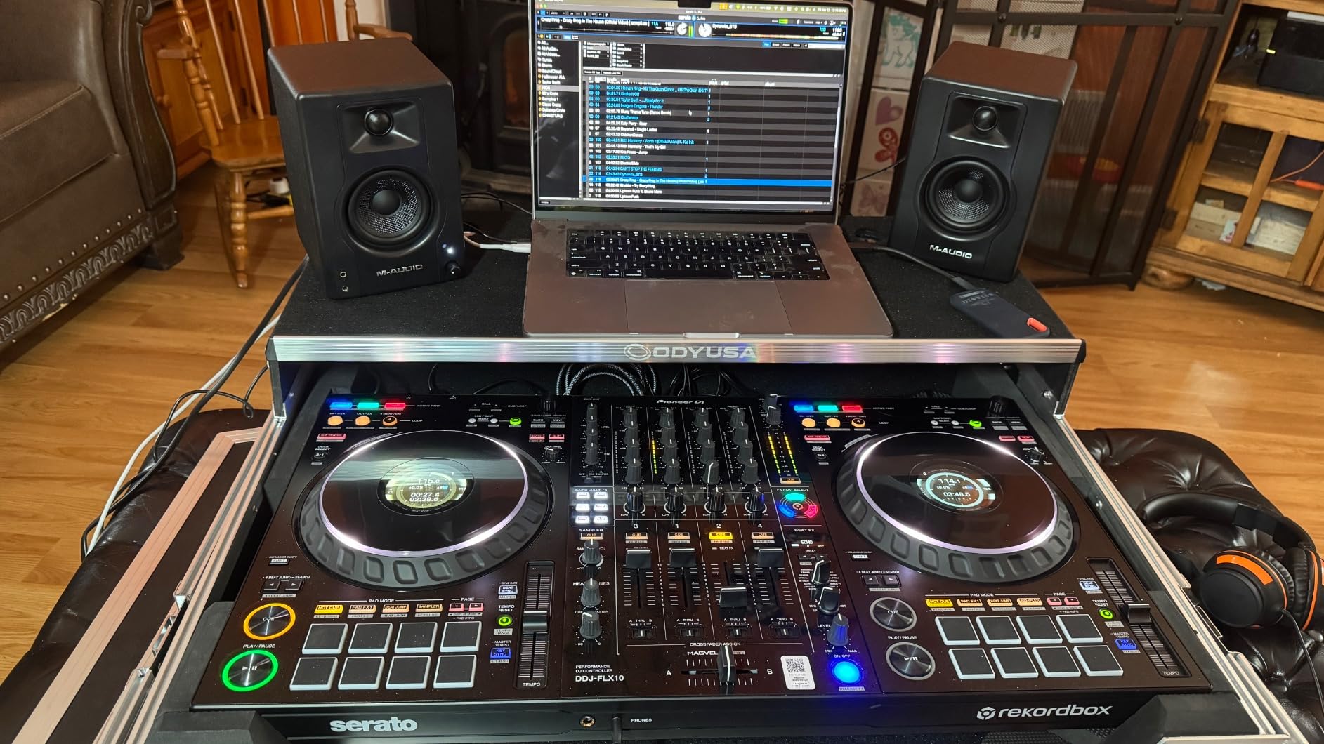 M-AUDIO BX3 3.5