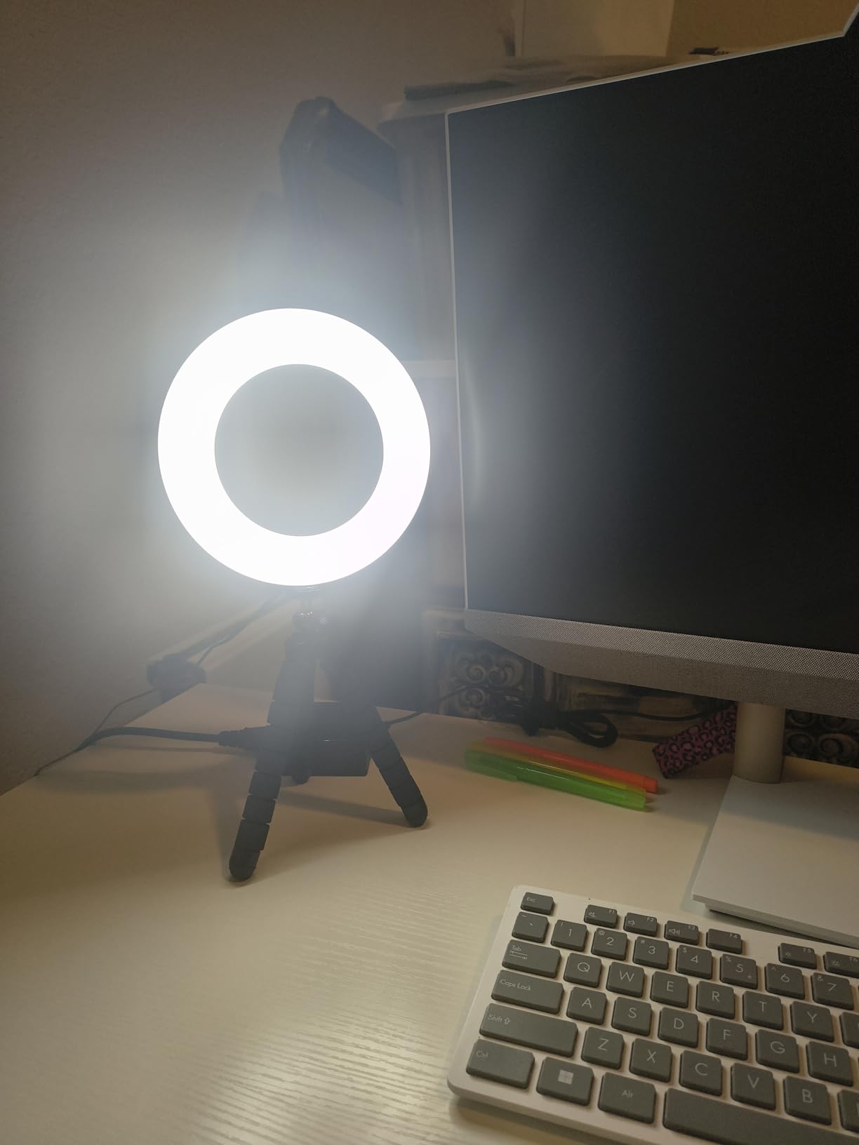 Cyezcor Video Conference Lighting Kit, Ring Light for Monitor Clip On for Remote Working, Distance Learning, Zoom Calls, Self Broadcasting and Live Streaming, Computer Laptop Video Conferencing customer photo 2