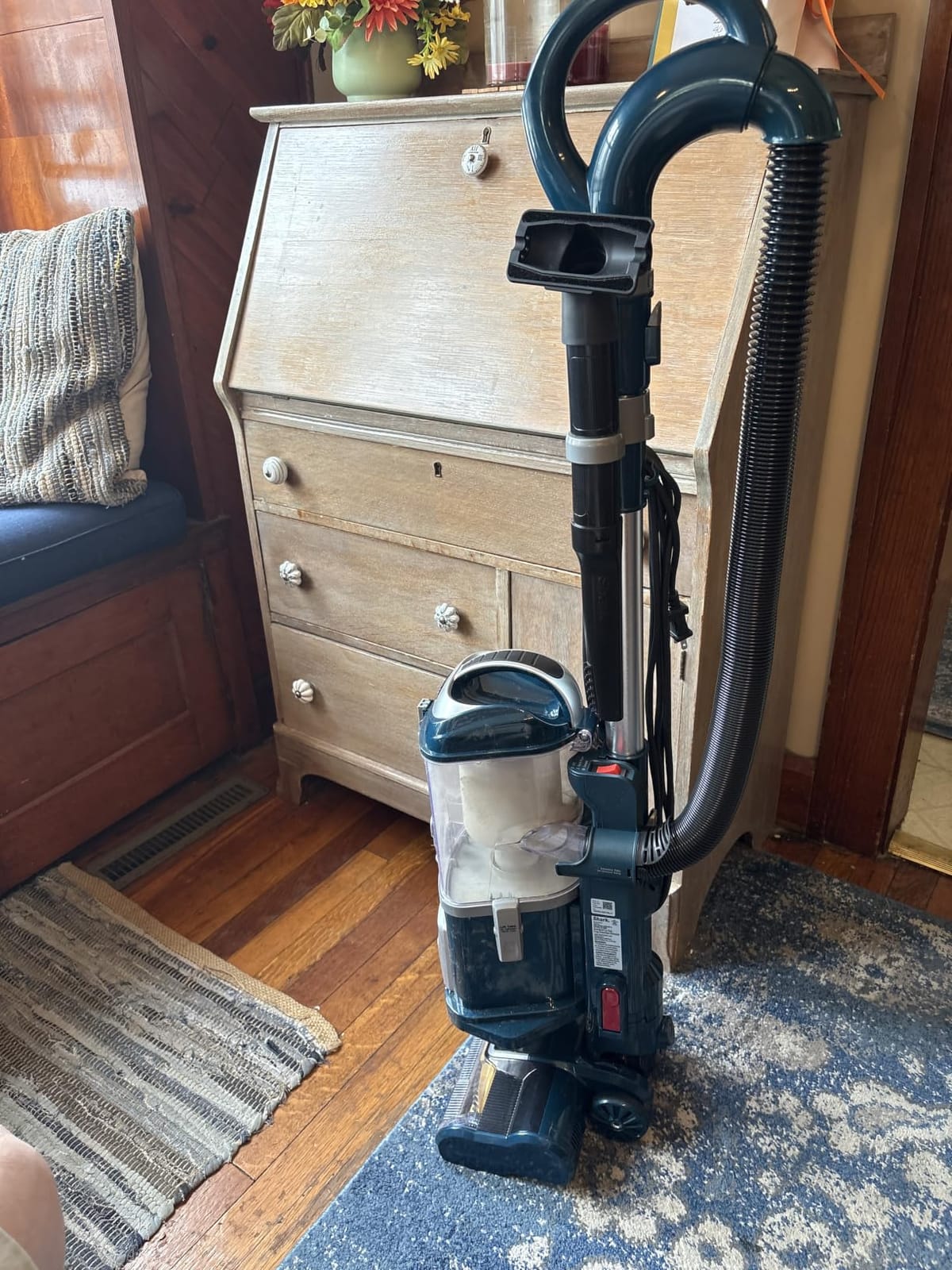 Shark Navigator Lift-Away Vacuum, Self-Cleaning, HEPA, Teal, ZU503AMZ customer photo 2