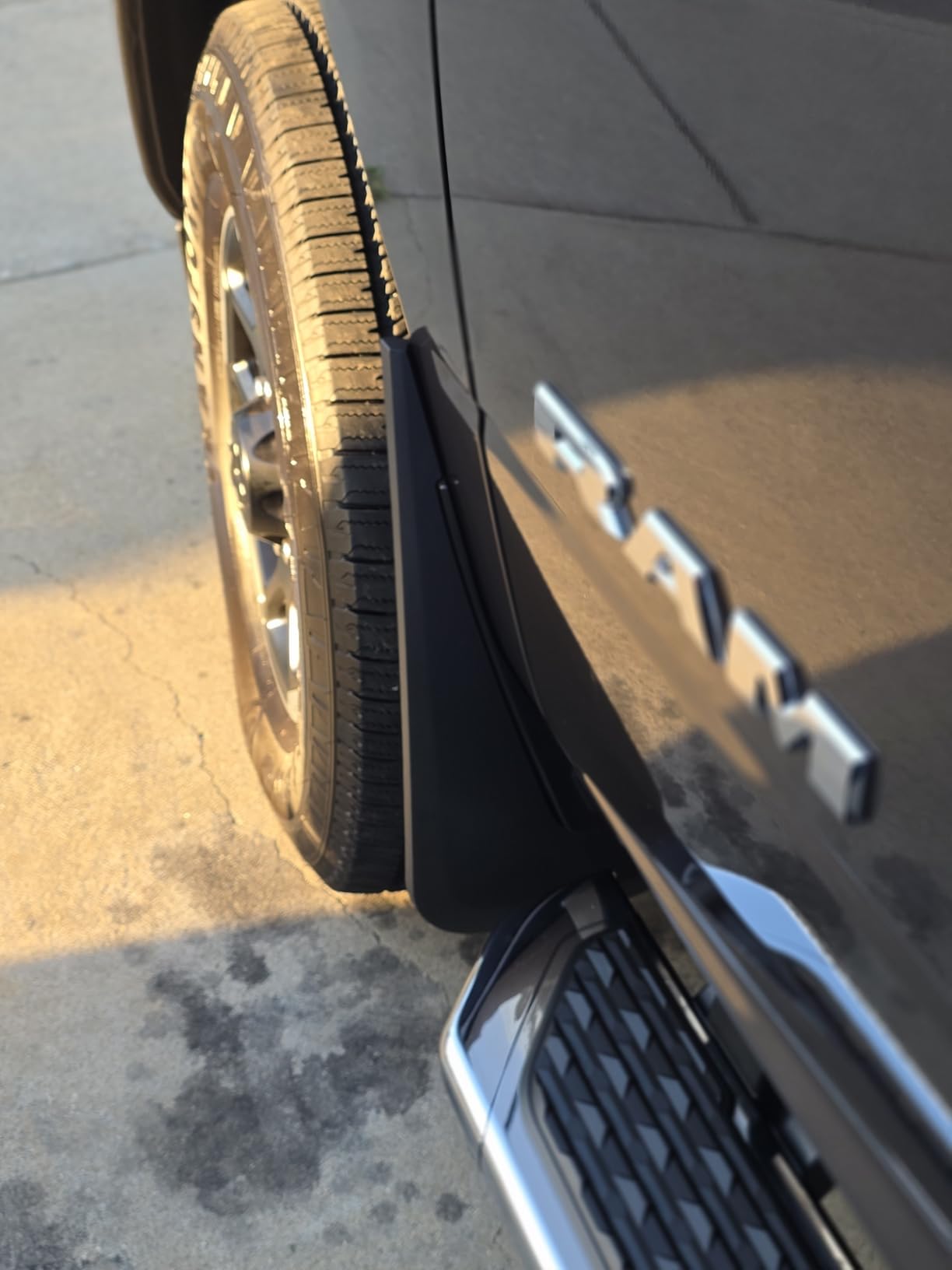 Husky Liners Custom Mud Guards | Fits 2019-2026 Ram 2500, Ram 3500 Single Rear Wheel, w/Out OEM Fender Flares | Front & Rear Set, 4-pc Black - 58046 customer photo 2
