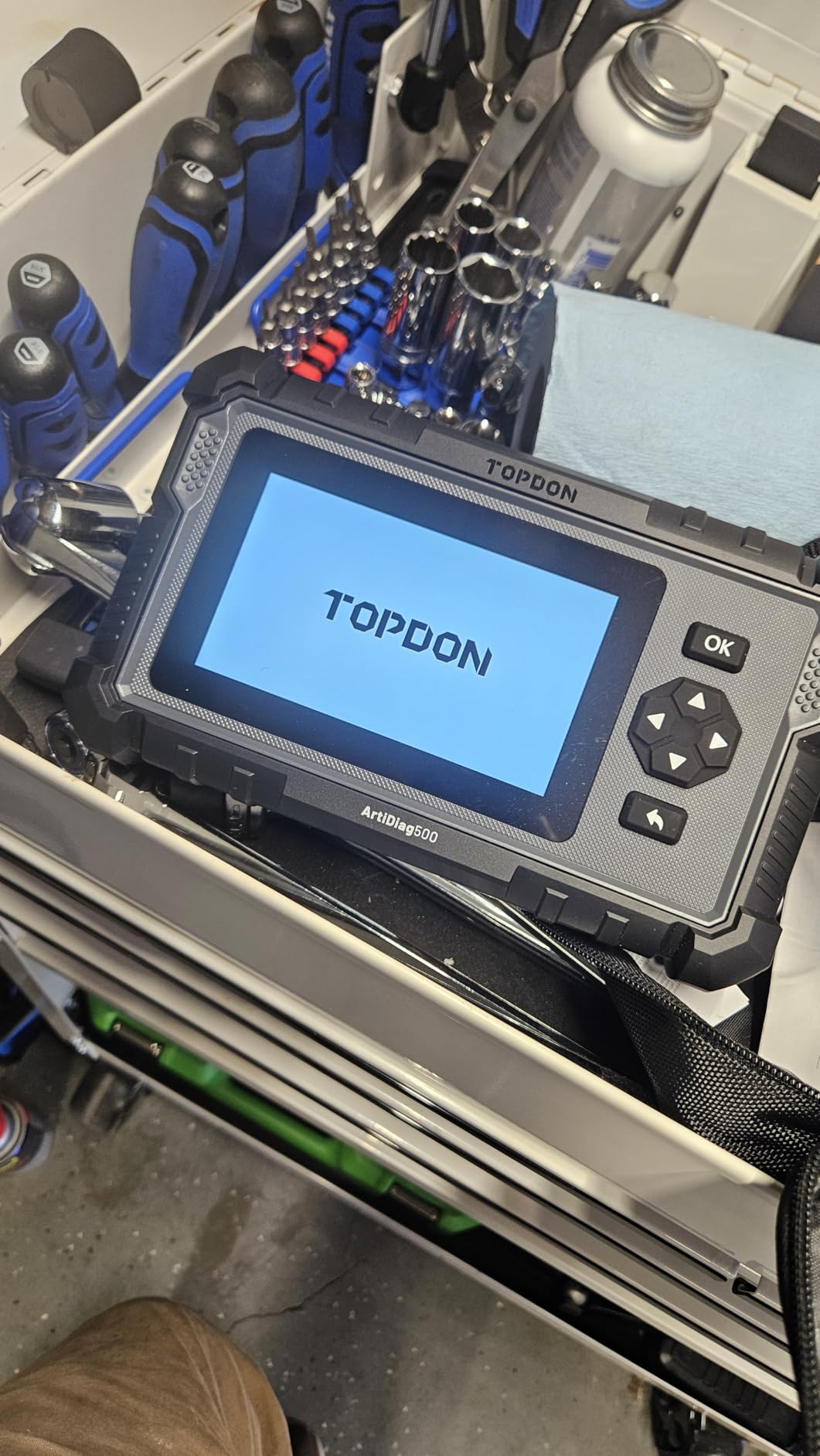 TOPDON AD500 OBD2 Scanner Car Diagnostic Tool, Engine ABS SRS Transmission | Oil SAS Throttle TPMS BMS EPB Reset, AutoVIN, Car Check Engine Code Reader with Battery Test, Lifetime Wi-Fi Free Update customer photo 2
