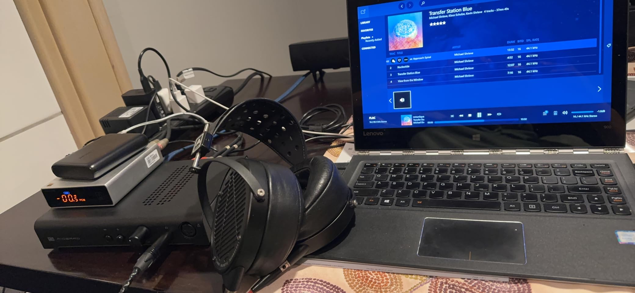Audeze LCD-X Over-Ear Open Back Professional Headphone (2021+) with Carry Case customer photo 1