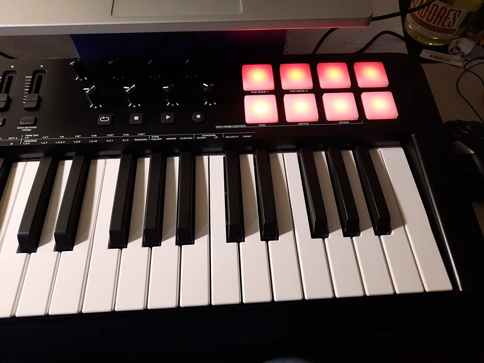 M-Audio Oxygen 49 MKV USB MIDI Keyboard Controller customer photo 2