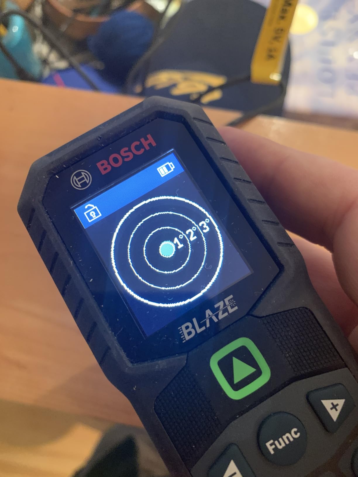 BOSCH GLM165-27CGL 165 Ft Blaze Green-Beam Laser Distance Measure with 3.7V Lithium-Ion 1.0 Ah Battery, Includes 1.0 Ah 3.7V Lithium-Ion Battery, Belt Clip, & Pouch customer photo 1