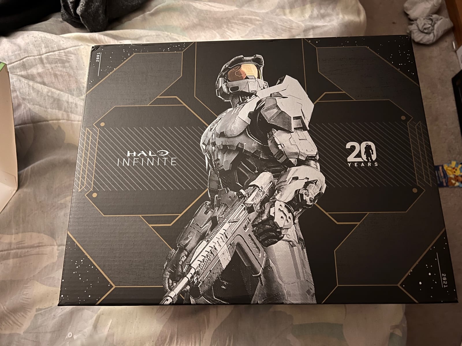Xbox Series X - Halo Infinite Limited Edition Console Bundle customer photo 2
