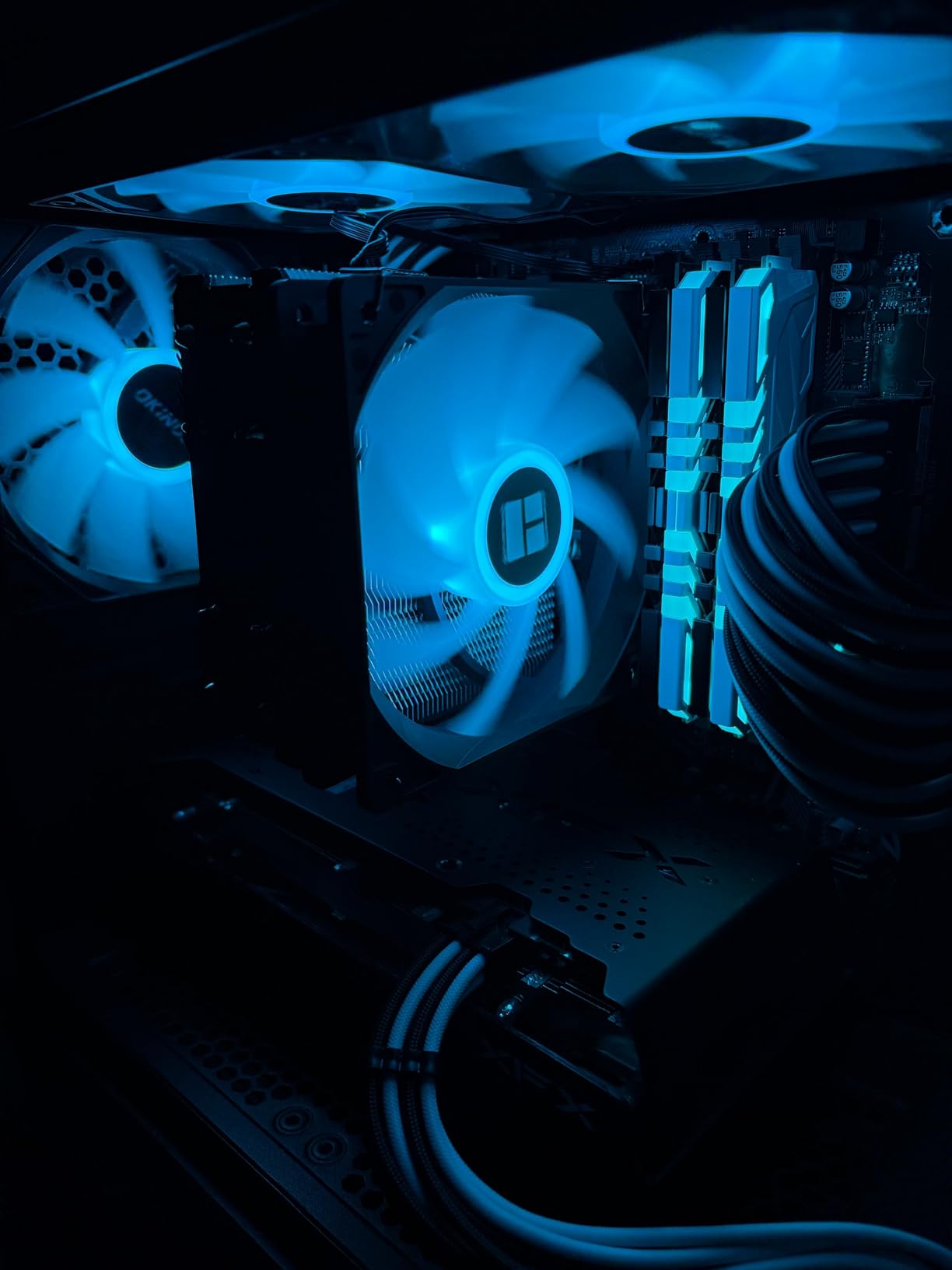 Thermalright Assassin X120 Refined SE ARGB CPU Air Cooler, 4 Heat pipes, TL-C12C-S PWM Fan, Aluminium Heatsink Cover, AGHP Technology, for AMD AM4/AM5/Intel LGA 1150/1151/1155/1851/1200/1700 (SE ARGB) customer photo 2