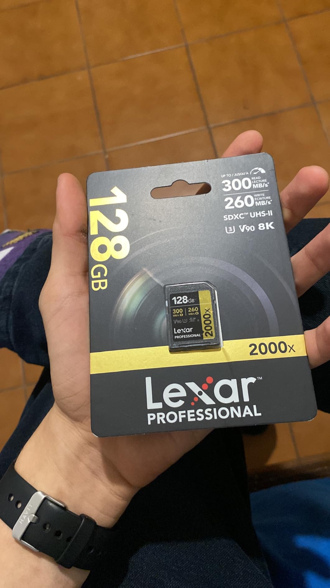 Lexar 256GB 2000x SD Memory Card, 300MB/s Read, 8K, V90, U3, UHS-II | Up to 300MB/s read, UHS-II, V90, U3, Class 10, 8K video, Full HD video customer photo 1
