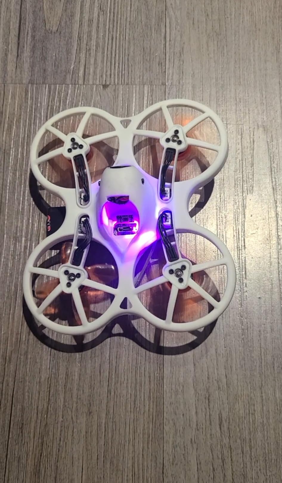 EMAX EZ Pilot Pro FPV Drone Set for Kids and Adult Beginners with Real 5.8g Goggles and Controller Easy to Fly Quadcopter customer photo 2