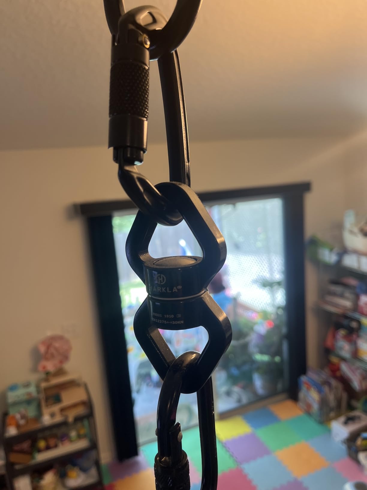 BEIFENG 25KN Auto Locking Carabiner, UIAA Certified Heavy Duty Climbing Carabiner customer photo 2