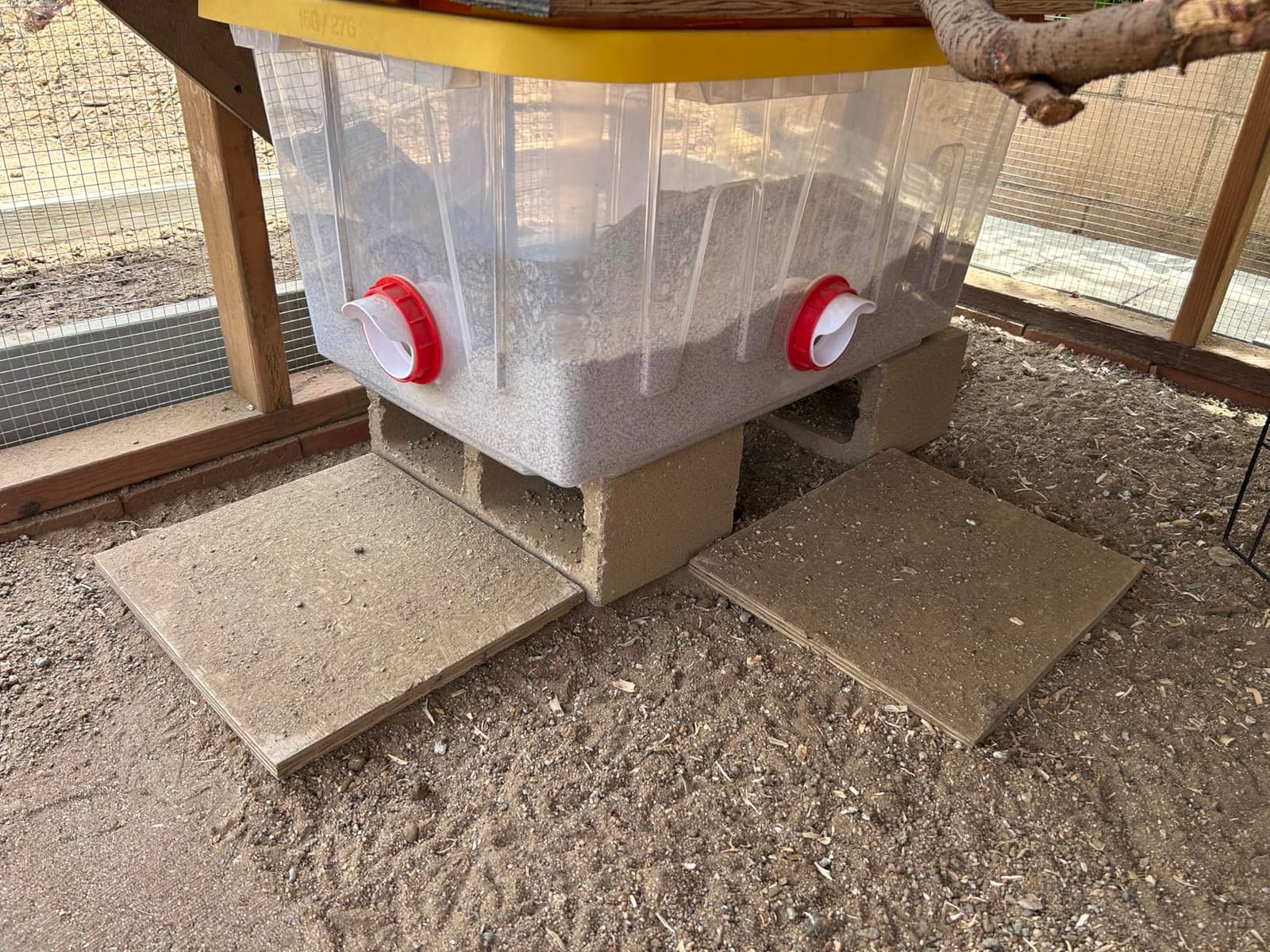 Chicken Feeders No Waste, DIY Automatic Poultry Feeder - 6 Ports Red | Buckets Barrels Bins Troughs‑mountable Design for common Breeds of Chicken Flock with Hole Saw customer photo 2