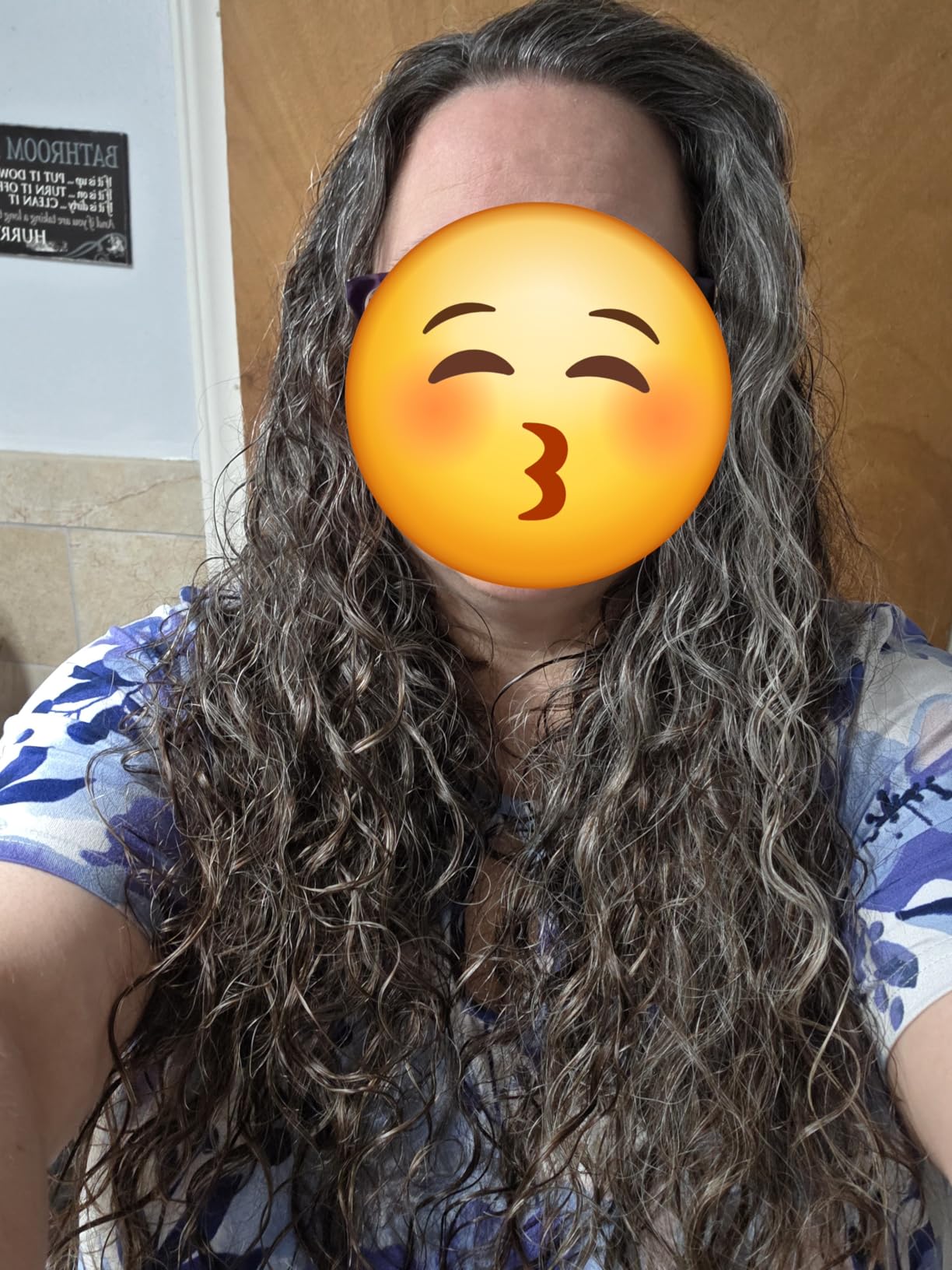 REVLON SmoothStay Hair Dryer with Diffuser, Ionic Ceramic Blow Dryer, Coconut Oil Infused for Frizz Control, Shine and Volume, 1875W Lightweight Dryer with Concentrator for Smooth or Curly Styles customer photo 2