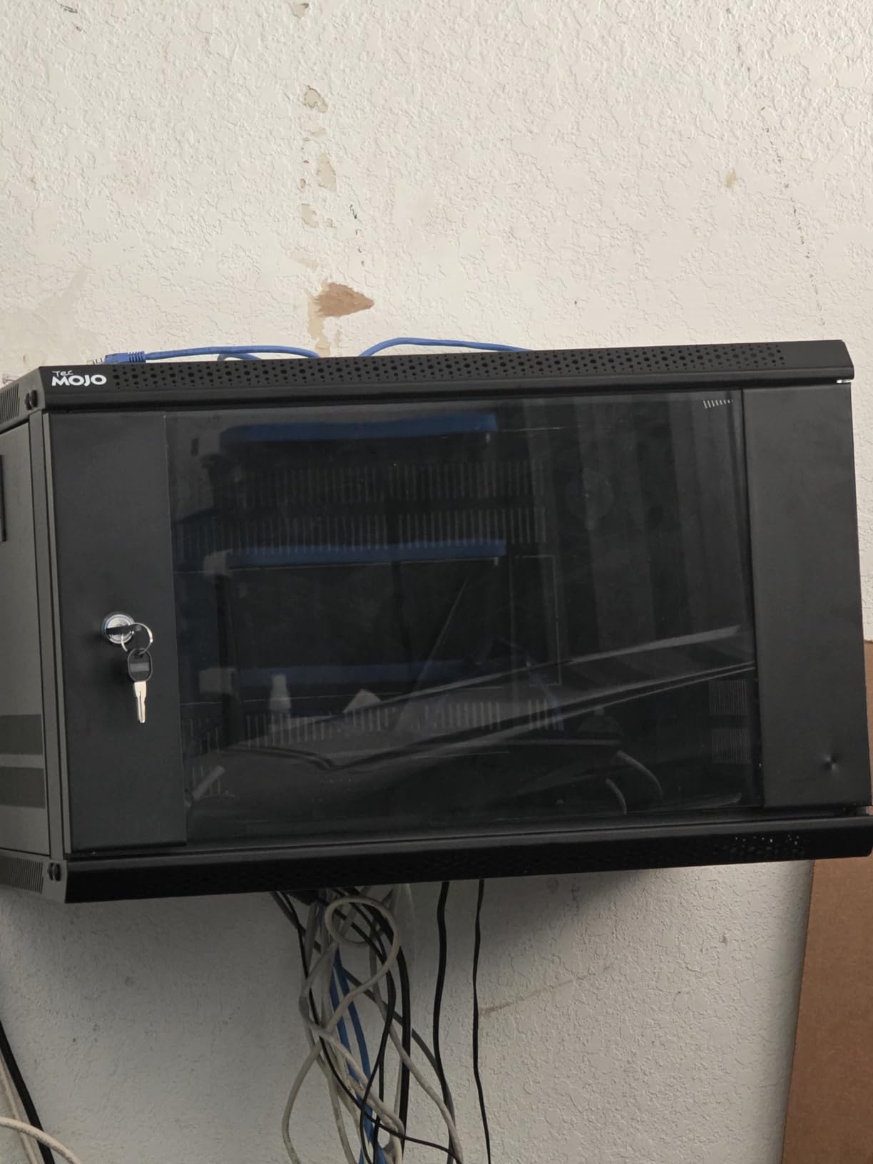 Tecmojo 6U Wall Mount Server Cabinet IT Network Rack Enclosure Lockable Door and Side Panels Black, Cooling Fan, Standard Glass Door, 450mm Depth, for 19
