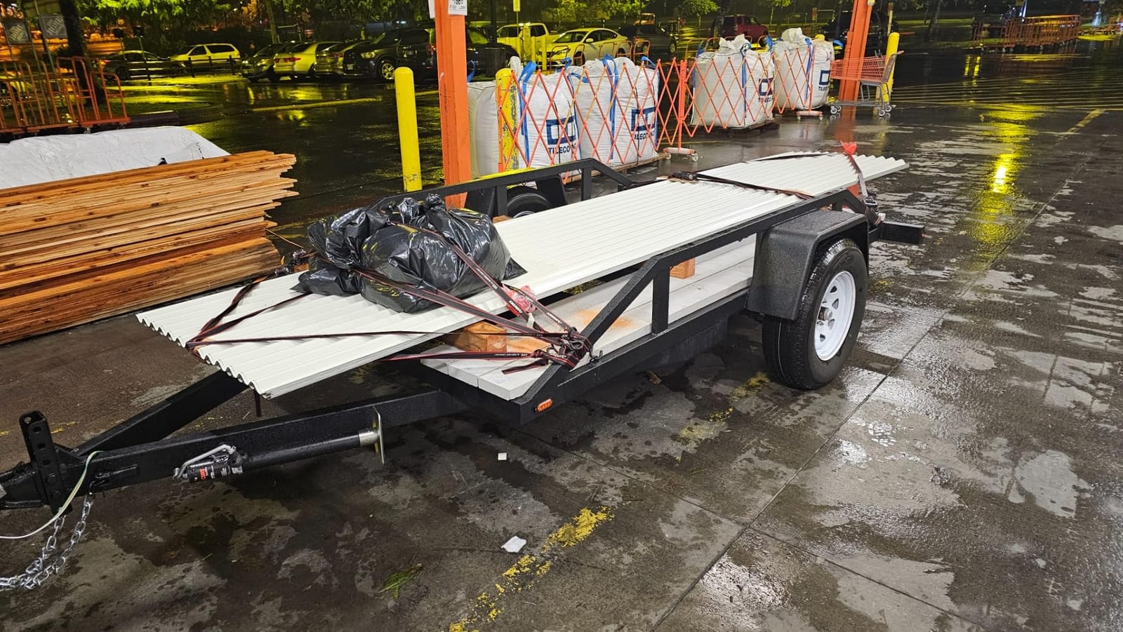 Lincoln Electric 90i MIG and Flux Core Wire Feed Weld-PAK Welder, 120V Welding Machine, Portable w/Shoulder Strap, Protective Metal Case, Best for Small Jobs, K5256-1 customer photo 1