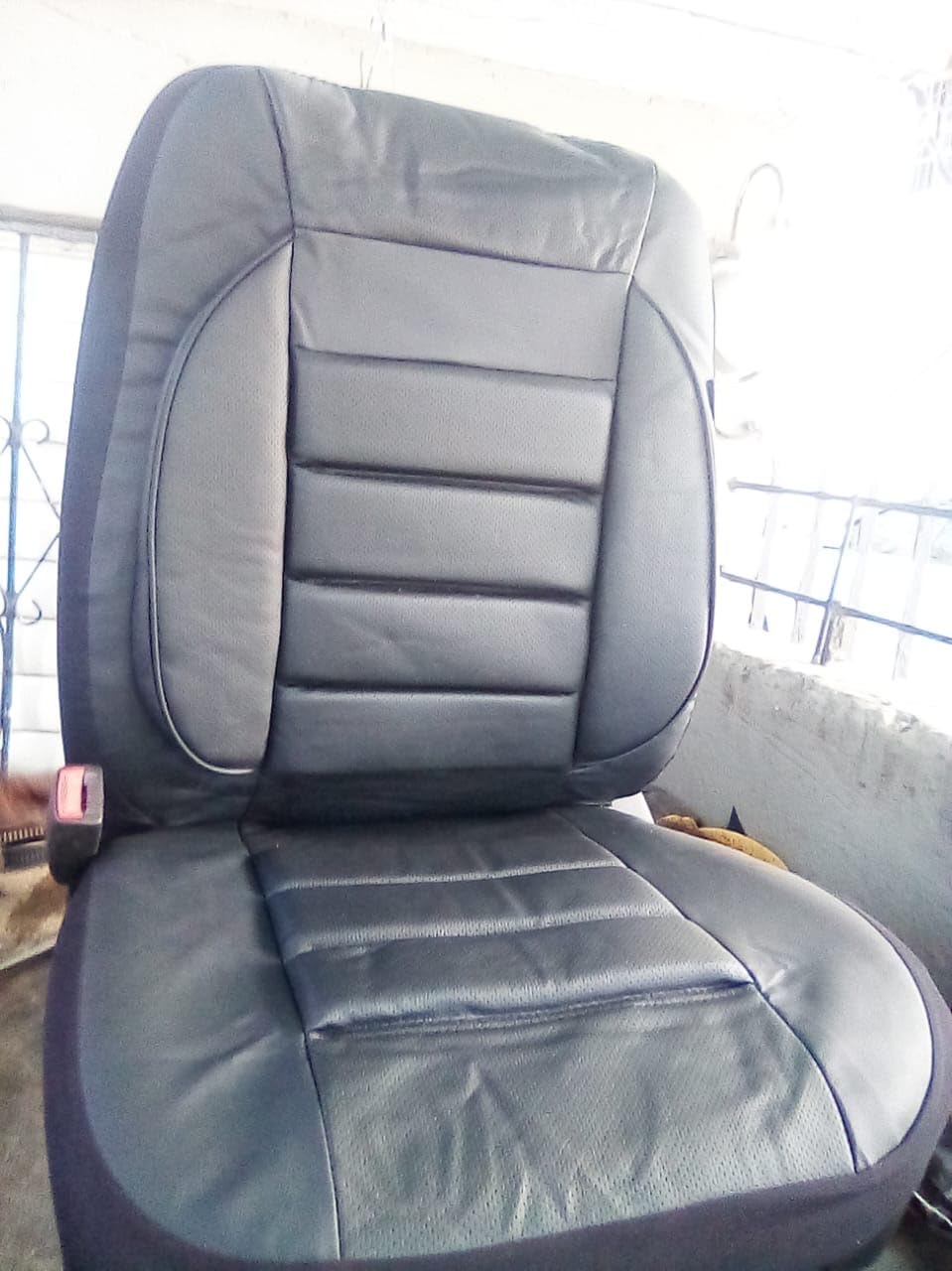 CAR PASS Leather Seat Covers Full Set Universal Water Resistant 3D Foam Back Support, Luxury Comfort Automotive 5 Seat Covers All Season Fit for SUV,Sedan,Van, Airbag Compatible Elegance(Pure Black) customer photo 1