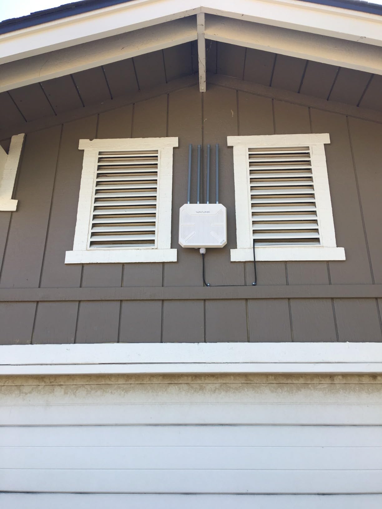 2026 WAVLINK AX1800 Outdoor WiFi 6 Extender Long Range, IP67 Weatherproof | Outdoor Access Point/Repeater with PoE, 4x8dBi Antennas, Work with Starlink, Up to 256 Devices for Farm, Yard, RV, Garage customer photo 2