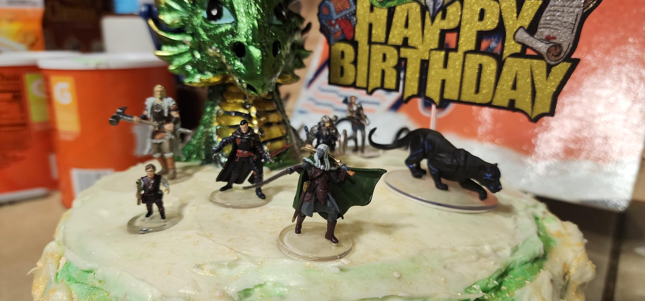 D&D The Legend of Drizzt 35th Anniversary - Tabletop Companions Boxed Set Miniatures customer photo 1