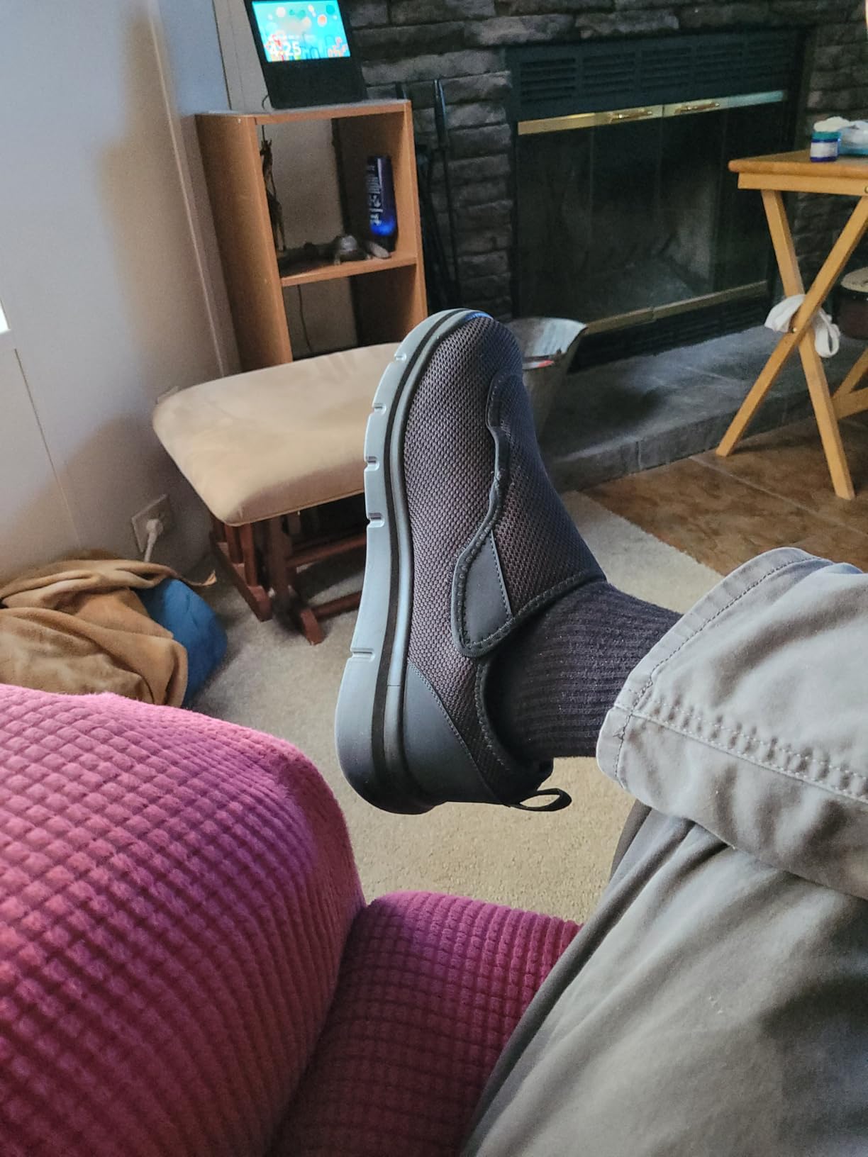 FitVille Diabetic Shoes for Men Extra Wide Slip-on Shoes for Swollen Feet Adjustable Walking Shoes for Elderly Foot Pain Relief Neuropathy - EasyTop Wings customer photo 2