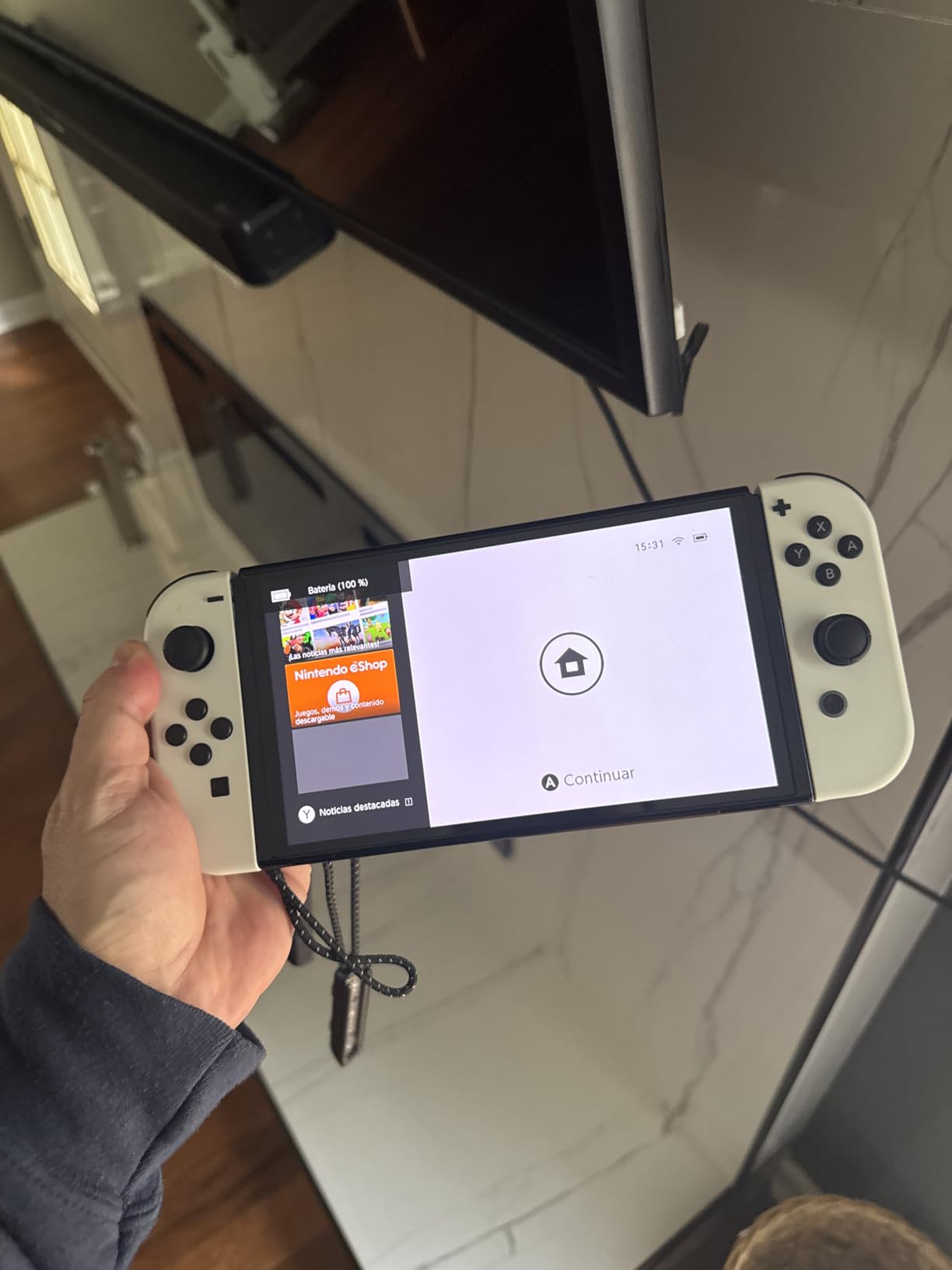 Nintendo Switch Mario Kart 8 Deluxe Bundle (Full Game Download + 3 Mo. Nintendo Switch Online Membership Included) customer photo 1