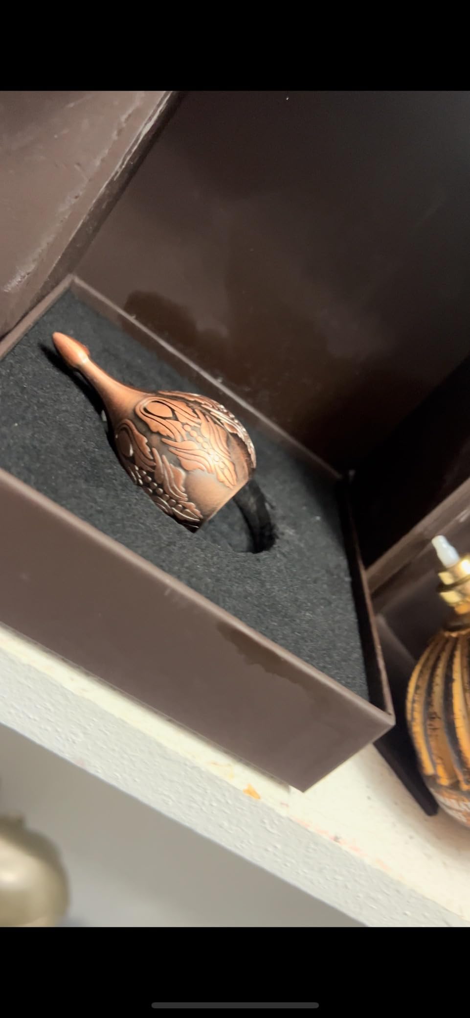 Lattafa Niche Emarati Antique - Gourmand, Woody, Floral, Spicy - Eau de Parfum for Everyone, 3.4 Ounce / 100 ml customer photo 2