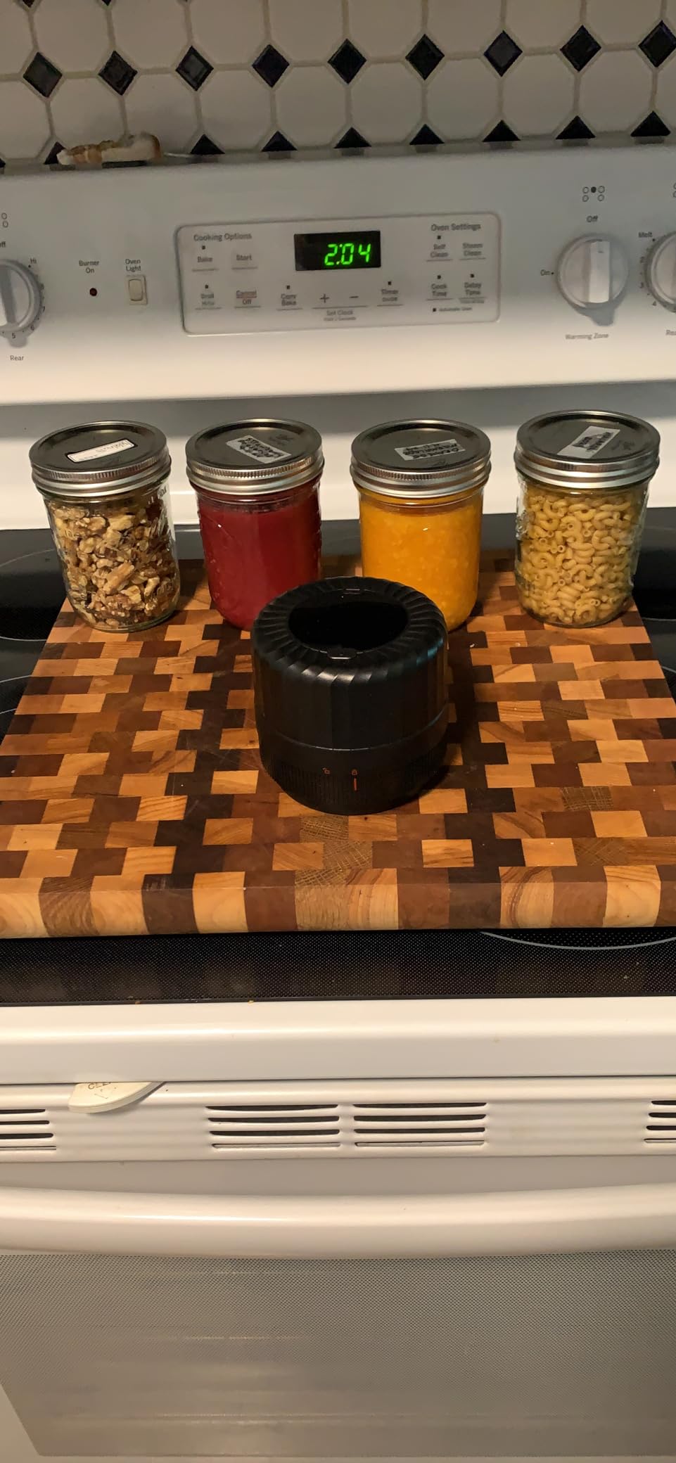 Mason Jar Vacuum Sealer, VP06+ | Electric Cordless Automatic Jar Vaccum Sealer Kit for Wide and Regular Mouth Mason Jars with Opener, 5 Pairs of Lids customer photo 2