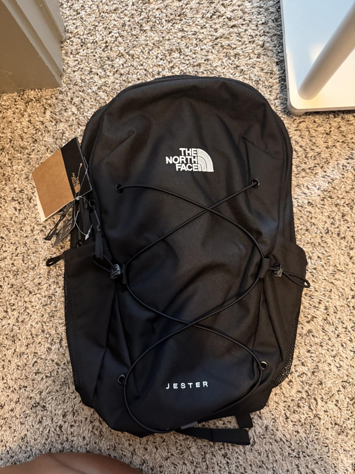 The North Face Women's Jester Everyday Backpack, Blk-NPF, OSFA | Commuter Travel Bag, Laptop Sleeve, Water-Repellent customer photo 1