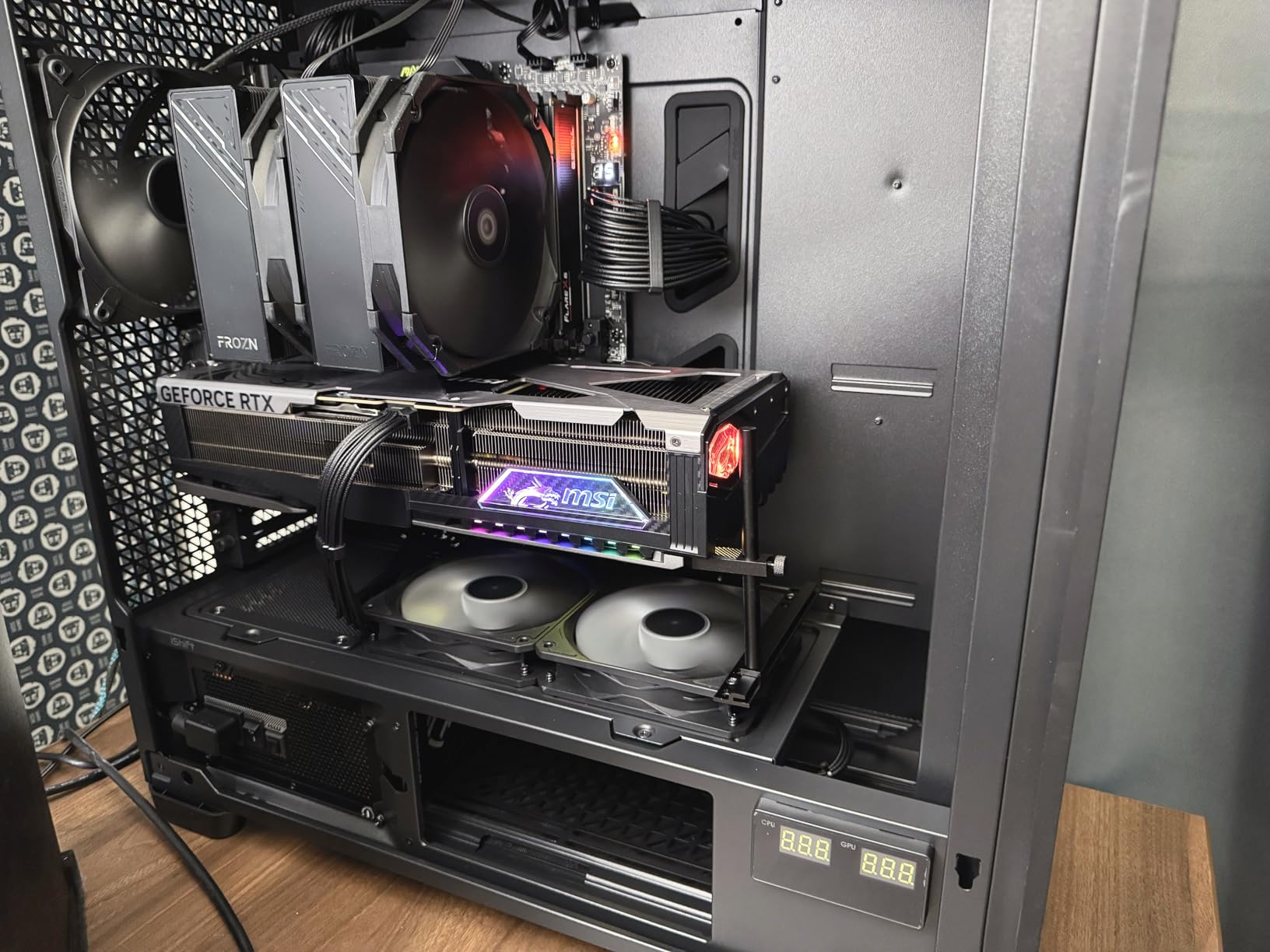 ID-COOLING FROZN A720 Black Dual-Tower CPU Cooler, 300W TDP, 163mm | 7x6mm heat pipes, dual 140mm FDB fans, supports Intel LGA1851/1700/20XX and AMD AM5/AM4. customer photo 1