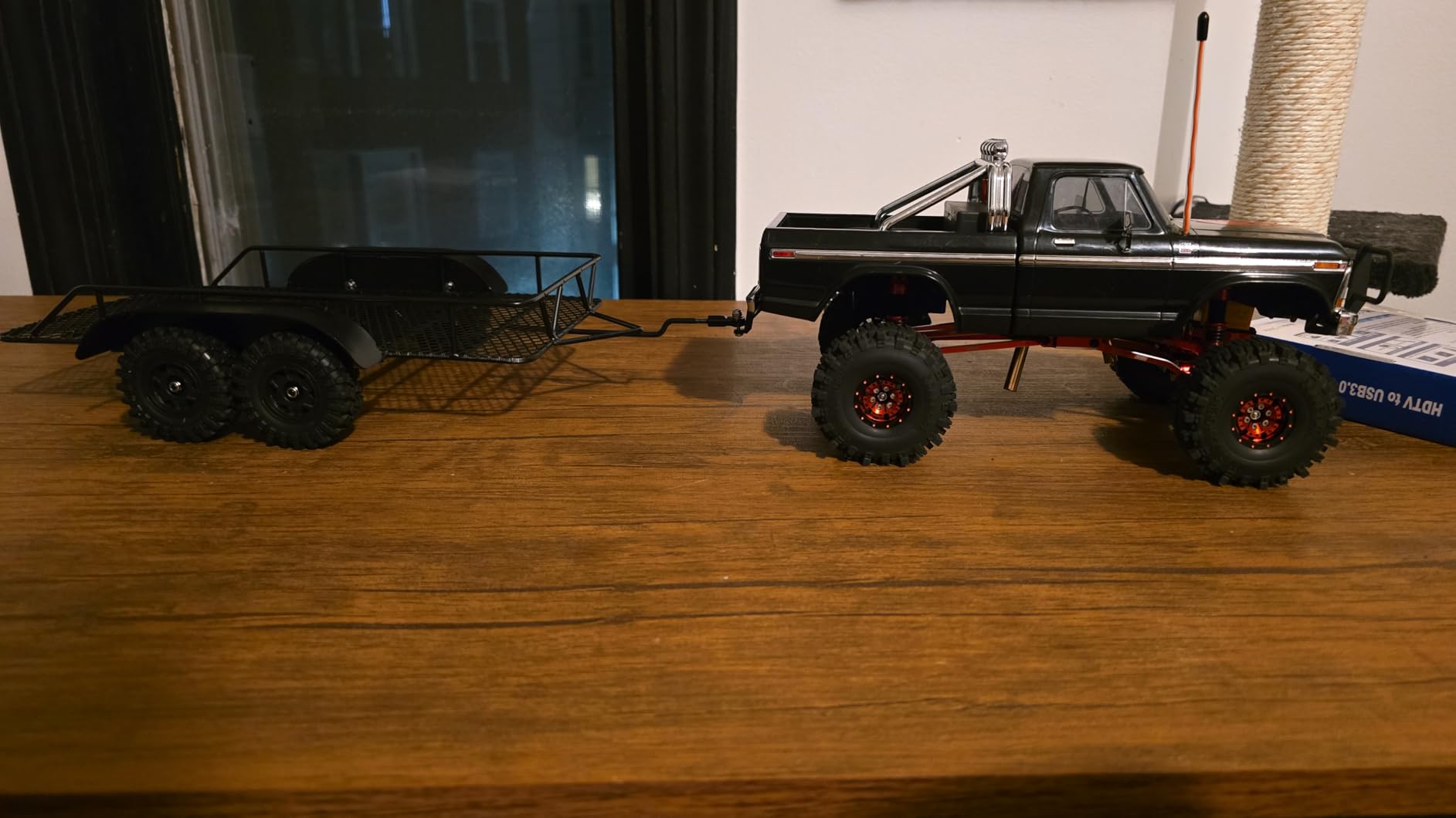 Traxxas 1/18 TRX-4M F-150 High Trail Crawler Truck customer photo 2