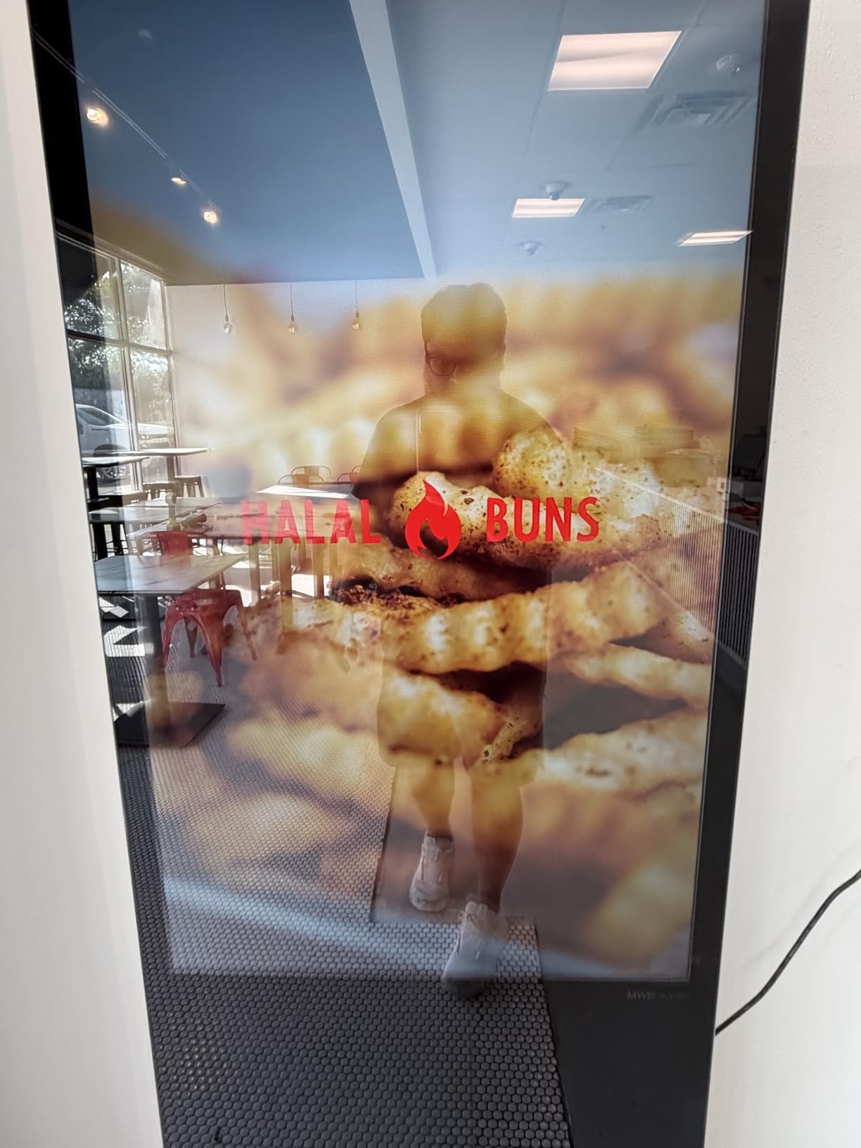 MWE 55 Inch 4K Digital Signage Display Kiosk, LCD Screen Indoor Floor Standing Advertising Displays, Android System Commercial Totem with Custom Service, Vertical Poster with Auto Media Player customer photo 1