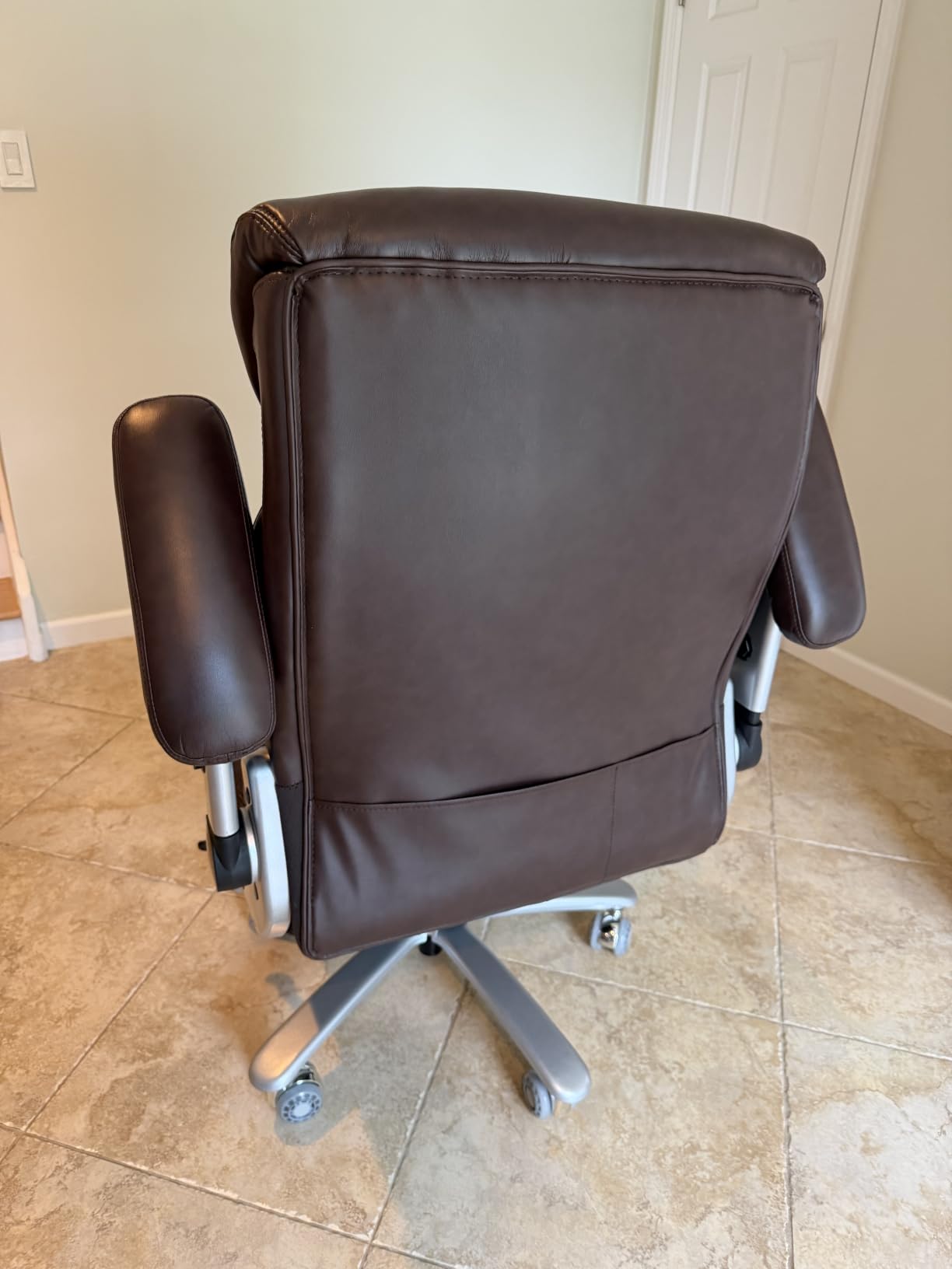 Big and Tall Office Chair for Heavy People, 500LBS High Back Extra Wide Heavy Duty Executive Office Chair Comfortable for Home Office, Large Computer Desk Chair with Adjustable Lumbar Support Black customer photo 1