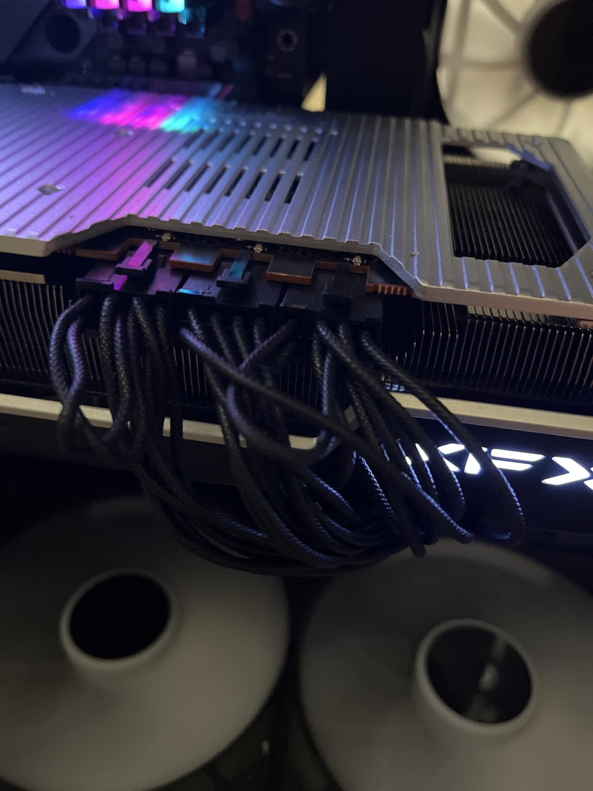 ASUS TUF Gaming 1200W Gold (1200 Watt, ATX 3.1 Compatible Fully Modular Power Supply, 80+ Gold Certified, Military-Grade Components, Dual Ball Bearing, Axial-tech Fan, PCB Coating, 10 Year Warranty) customer photo 1