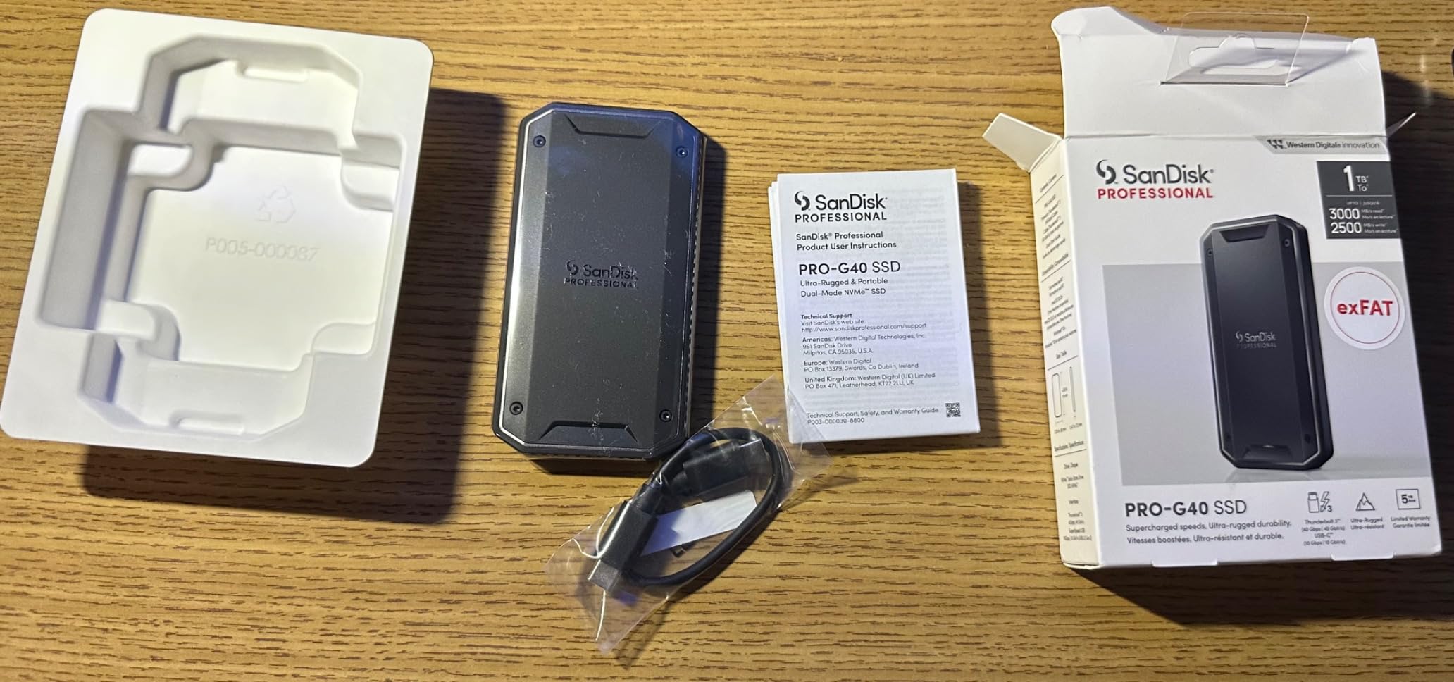 SANDISK Professional 2TB PRO-G40 SSD - Up to 3000MB/s, Thunderbolt 3 (40Gbps), USB-C (10Gbps), IP68 dust/Water Resistance, External Solid State Drive - SDPS31H-002T-GBC1D [exFAT Version] customer photo 1