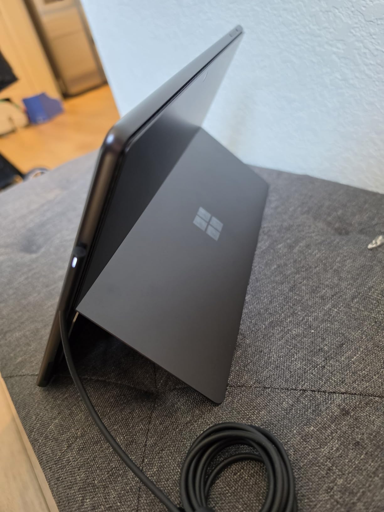 Microsoft Surface Pro 2-in-1 Laptop/Tablet (2024), Windows 11 Copilot+ PC, 13