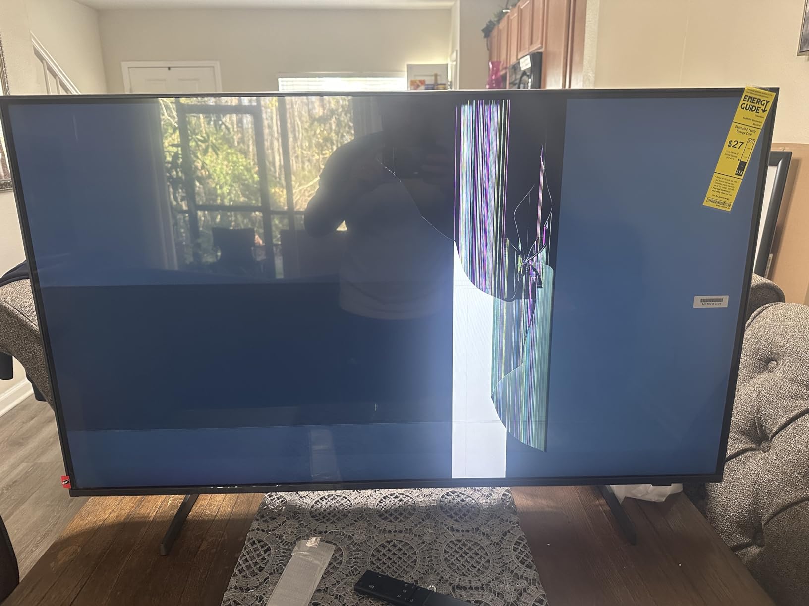 50-Inch Class Crystal UHD 4K Bed-H Series HDR Business Pro TV w/ 3-Sided Bezel-Less Slim Design, Use for Digital Signage Displays, Commercial TV, Alexa Built-in, LH50BEDHLGFXGO customer photo 1