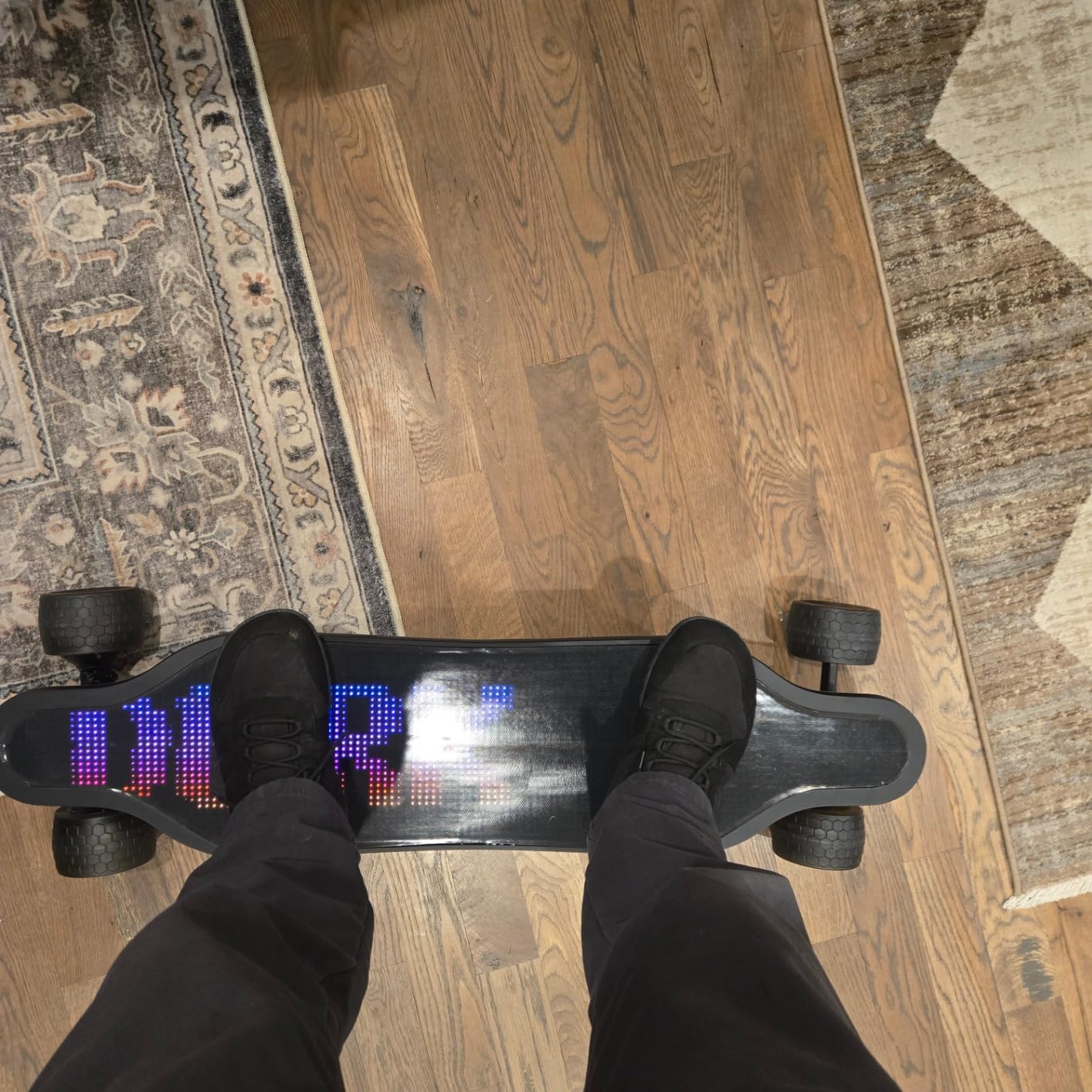 S3/Pixel/Mini Electric Skateboard, Full-Screen Deck & Swap-Battery | 24/12 Miles Max Range, Dual 600W Hub-Motors with 4 modes, 105*65mm PU Wheels, Smooth Braking, 330lb Max Load, UL-Certified customer photo 2