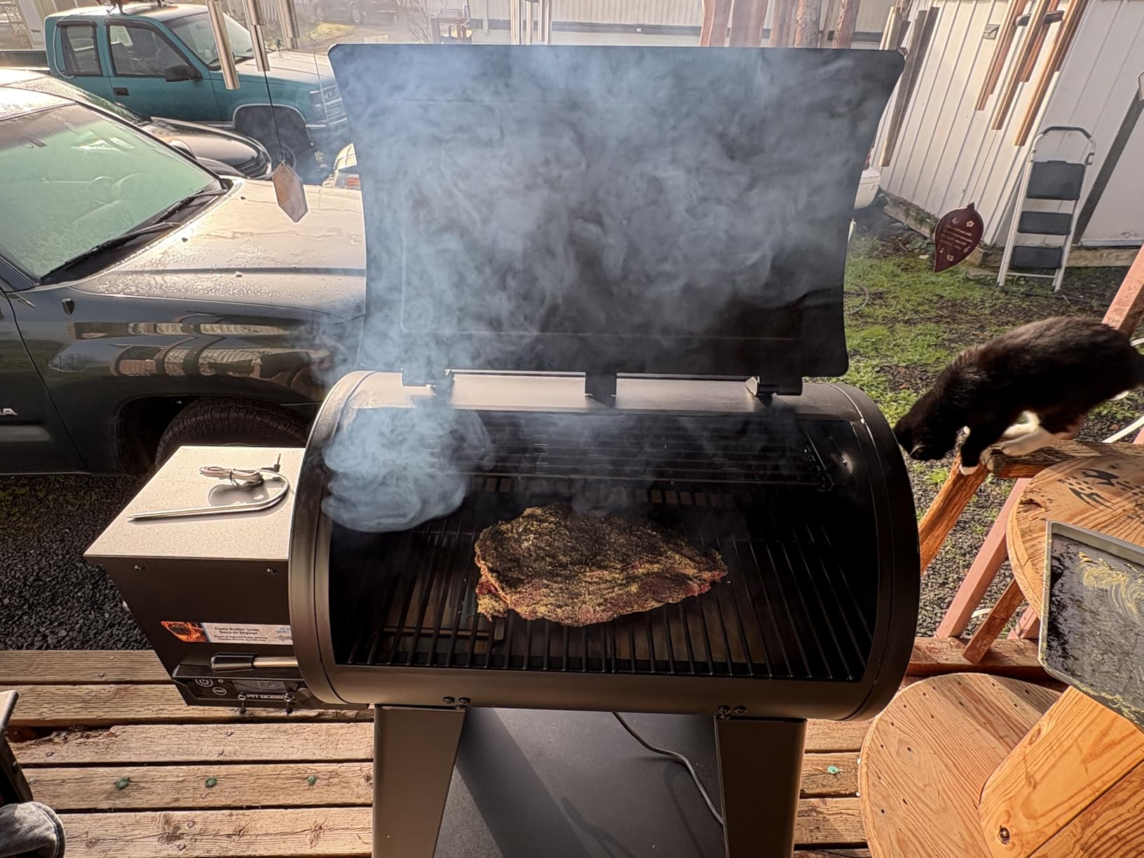 Pit Boss 500 FB2 Series Wood Pellet Grill & Smoker with Flame Broiler and LCD Digital Controller, 518-Sq. In. Cooking Space, 180°F to 500°F Temperature Range, Meat Probe, 5 lb. Pellet Hopper, Black customer photo 2